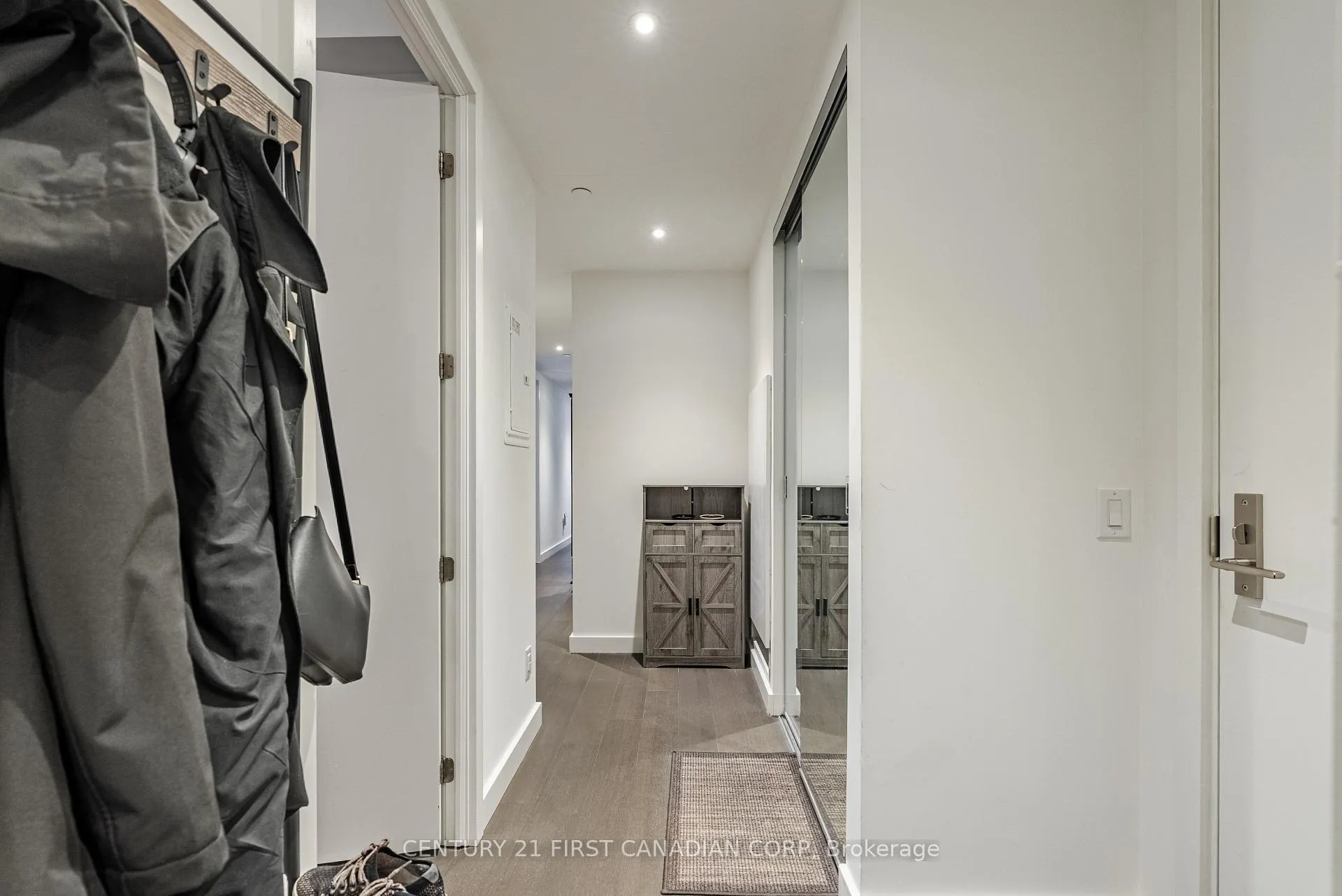 Photo 9 of Unit 1405, 81 Wellesley Street E, Toronto, Church-Yonge Corridor — HOMEH