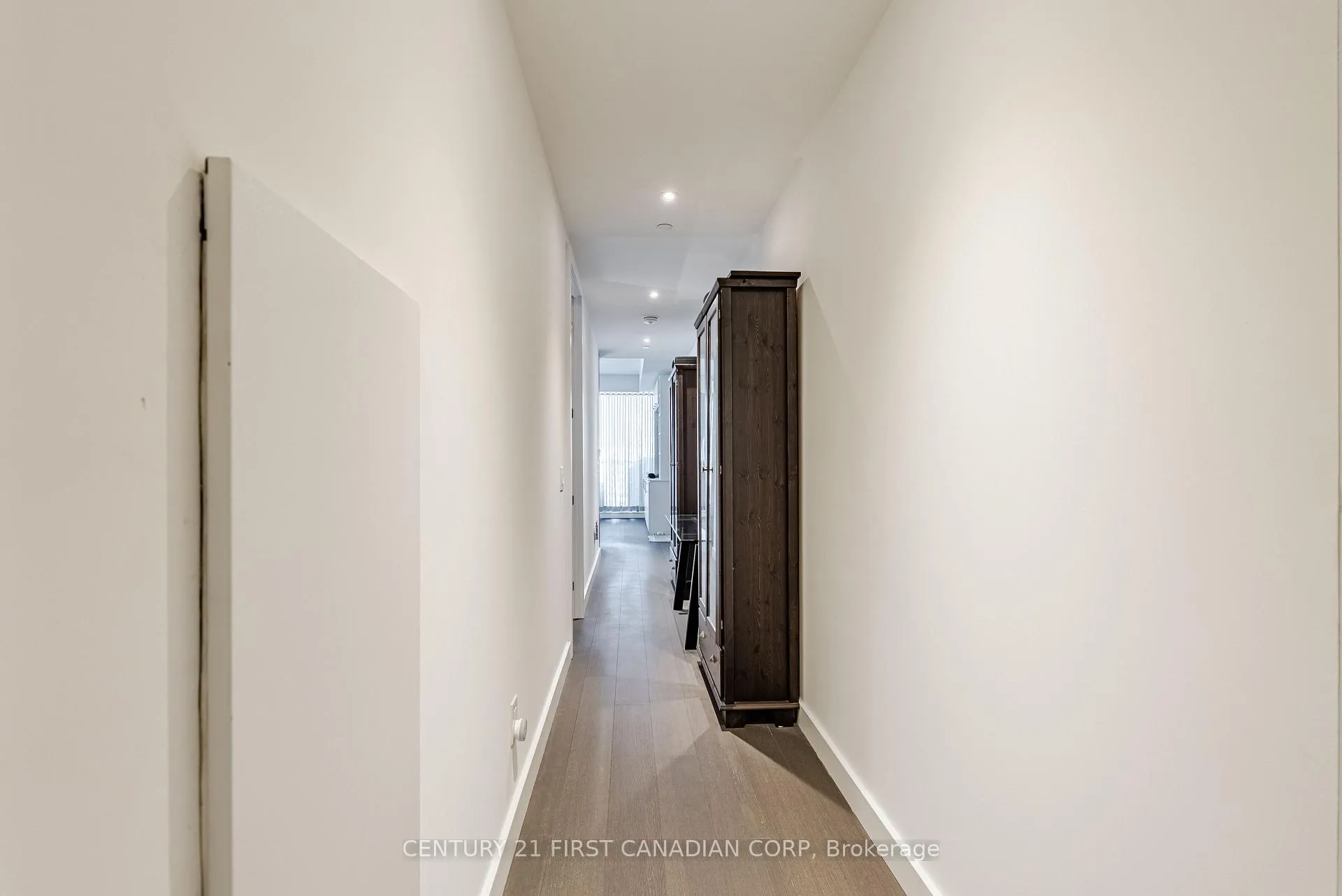 Photo 14 of Unit 1405, 81 Wellesley Street E, Toronto, Church-Yonge Corridor — HOMEH