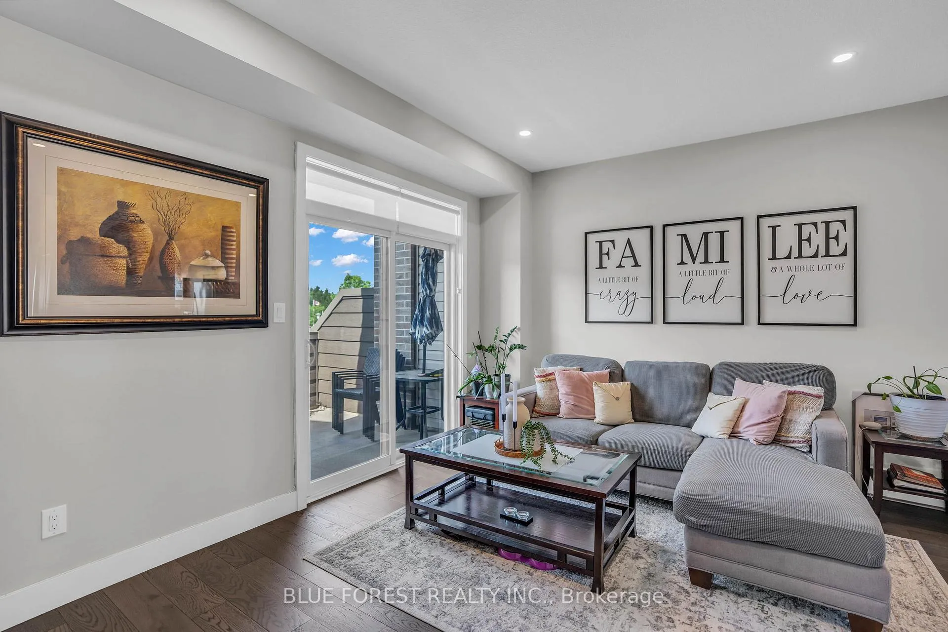 Photo 13 of Unit 4, 2070 Meadowgate Boulevard, London, South U — HOMEH