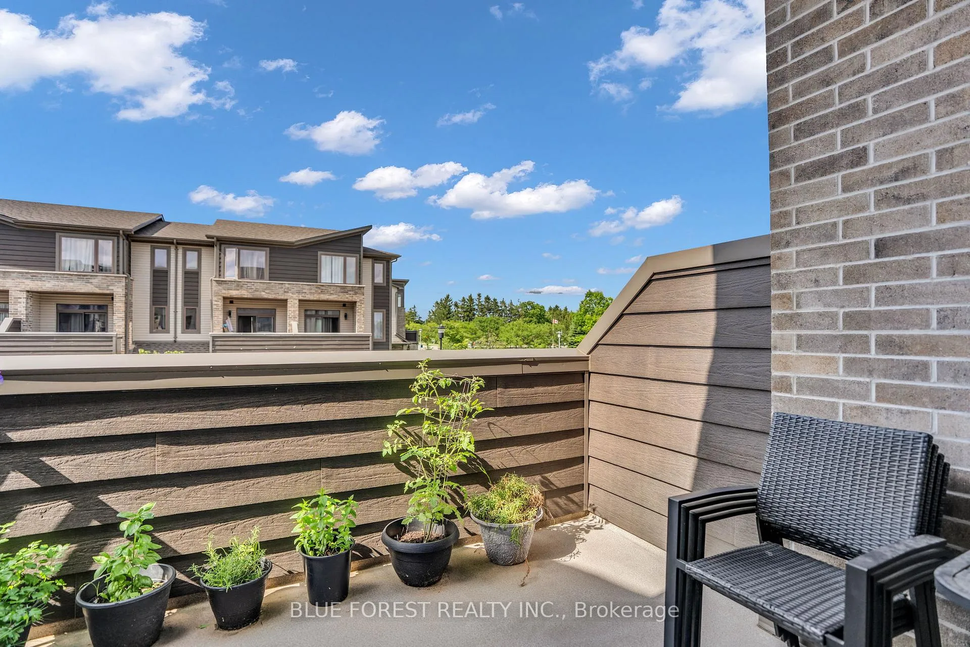 Photo 17 of Unit 4, 2070 Meadowgate Boulevard, London, South U — HOMEH