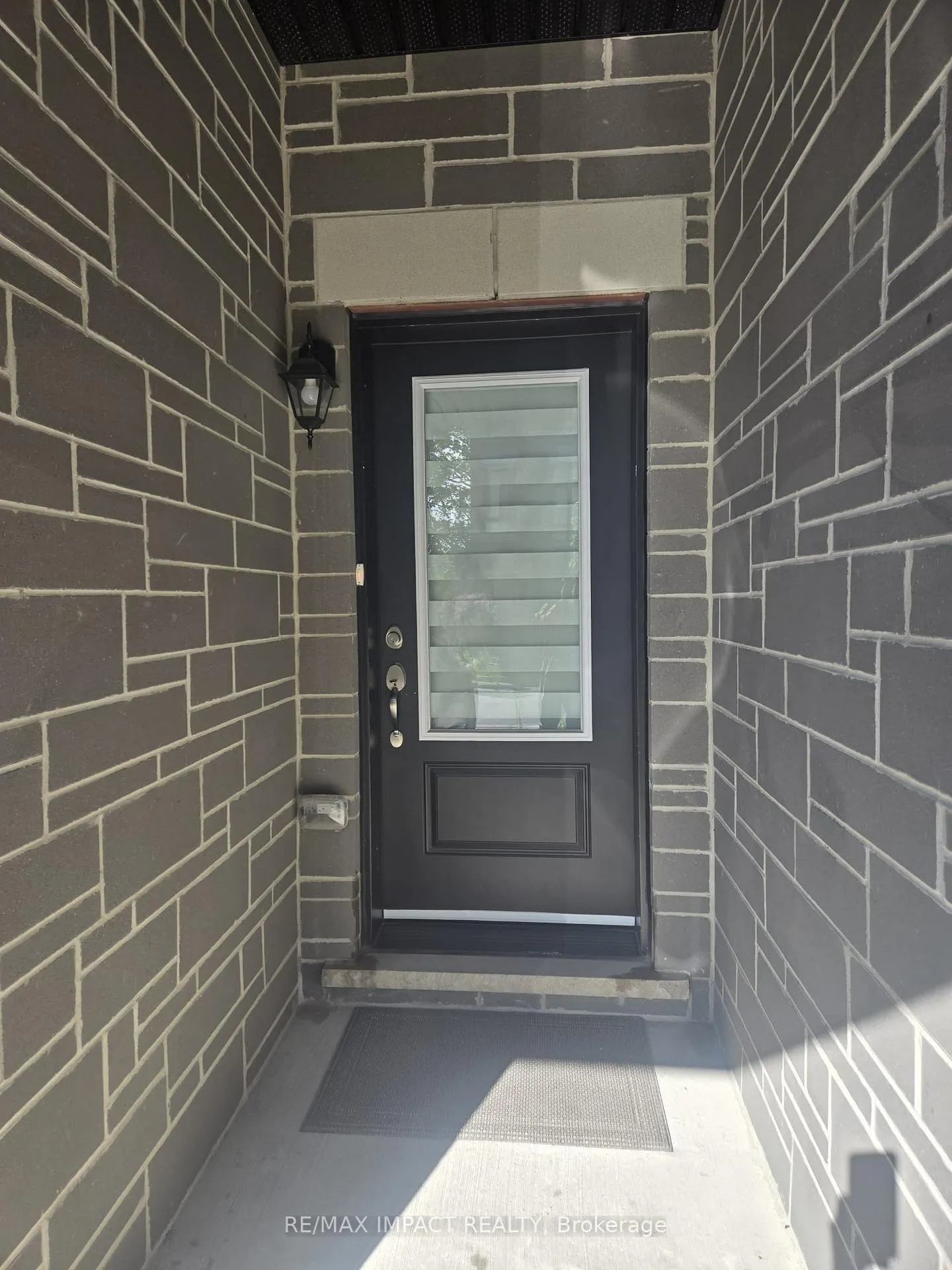 Photo 3 of 1475 Grand Prairie Path E, Oshawa, Pinecrest — HOMEH