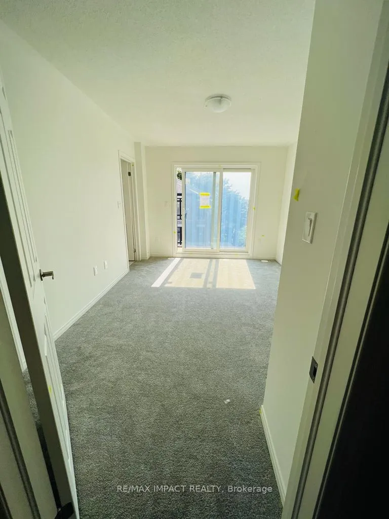 Photo 8 of 1475 Grand Prairie Path E, Oshawa, Pinecrest — HOMEH