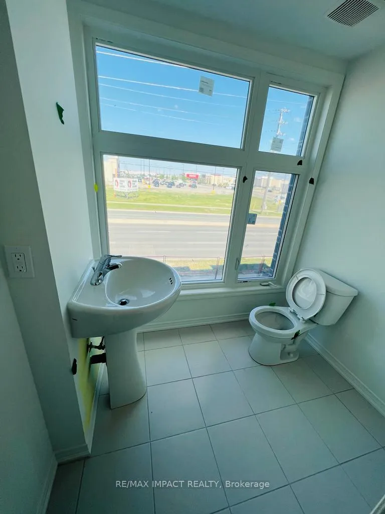 Photo 12 of 1475 Grand Prairie Path E, Oshawa, Pinecrest — HOMEH