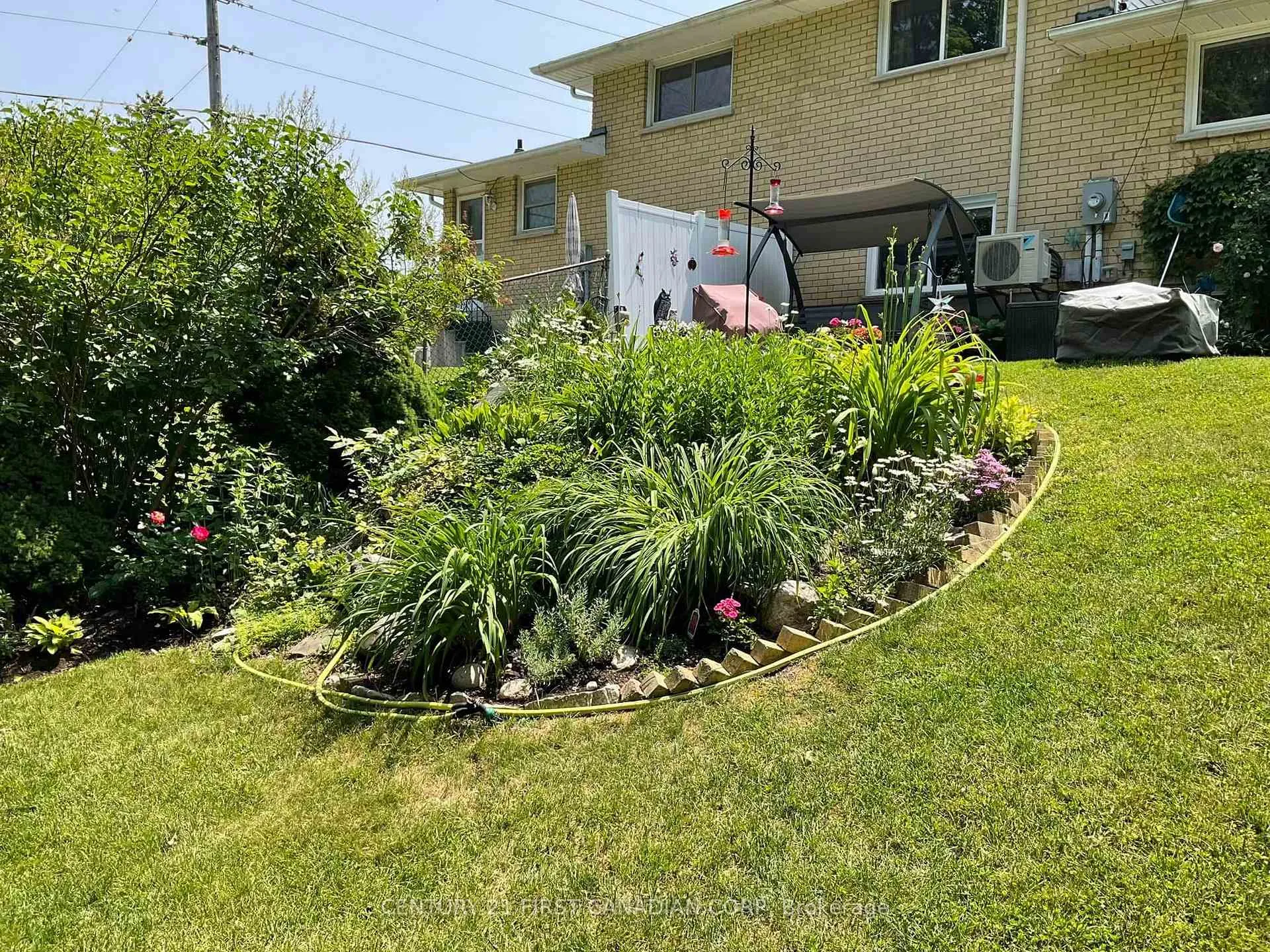 Photo 35 of 1099 Byron Baseline Road, London, South K — HOMEH