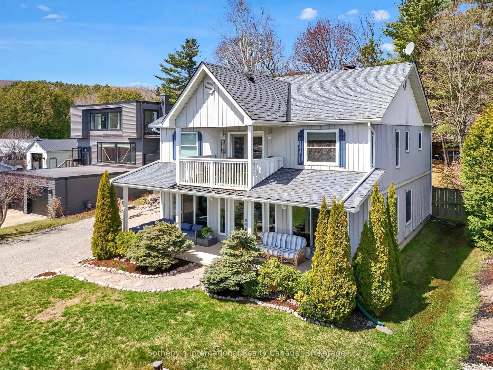 Photo 3 of 604 Champlain Road, Tiny, Rural Tiny — HOMEH