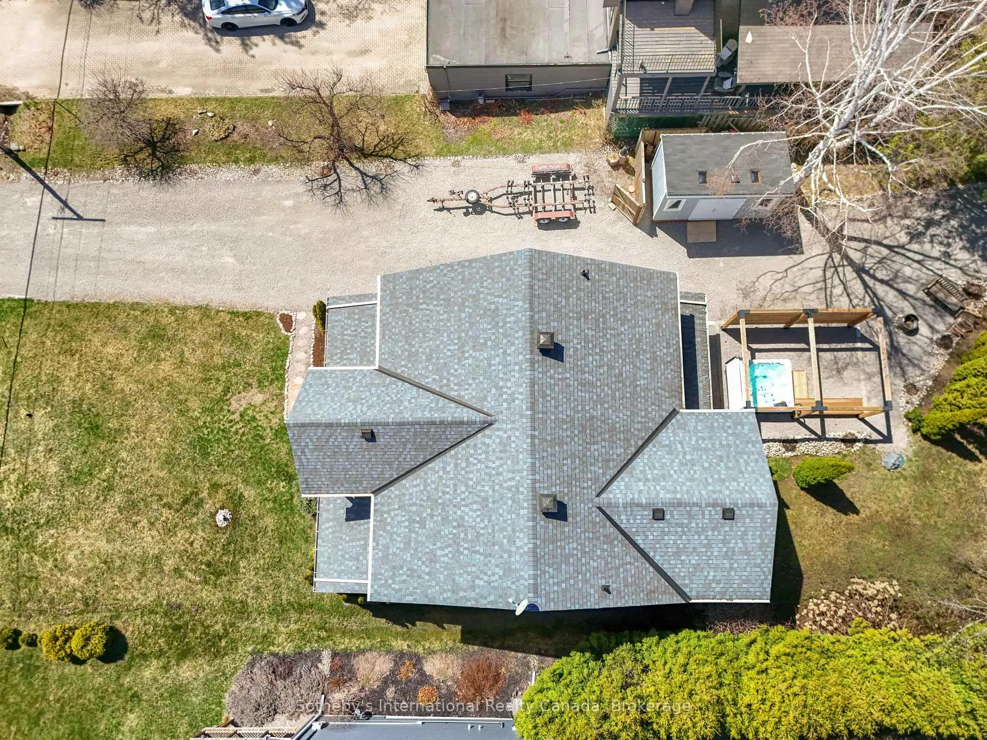 Photo 45 of 604 Champlain Road, Tiny, Rural Tiny — HOMEH