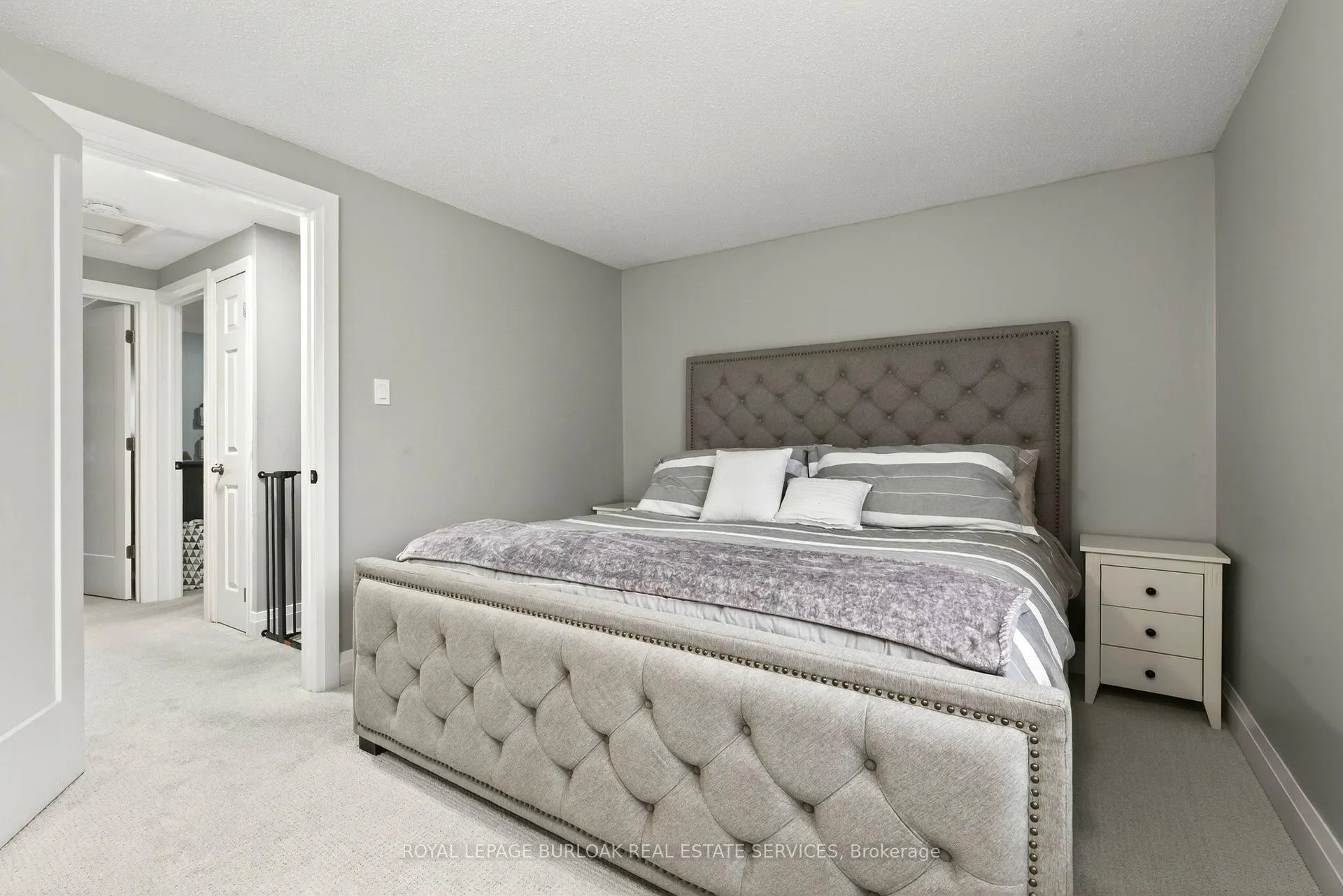 Photo 26 of Unit 1, 2185 Fairchild Boulevard, Burlington, Tyandaga — HOMEH