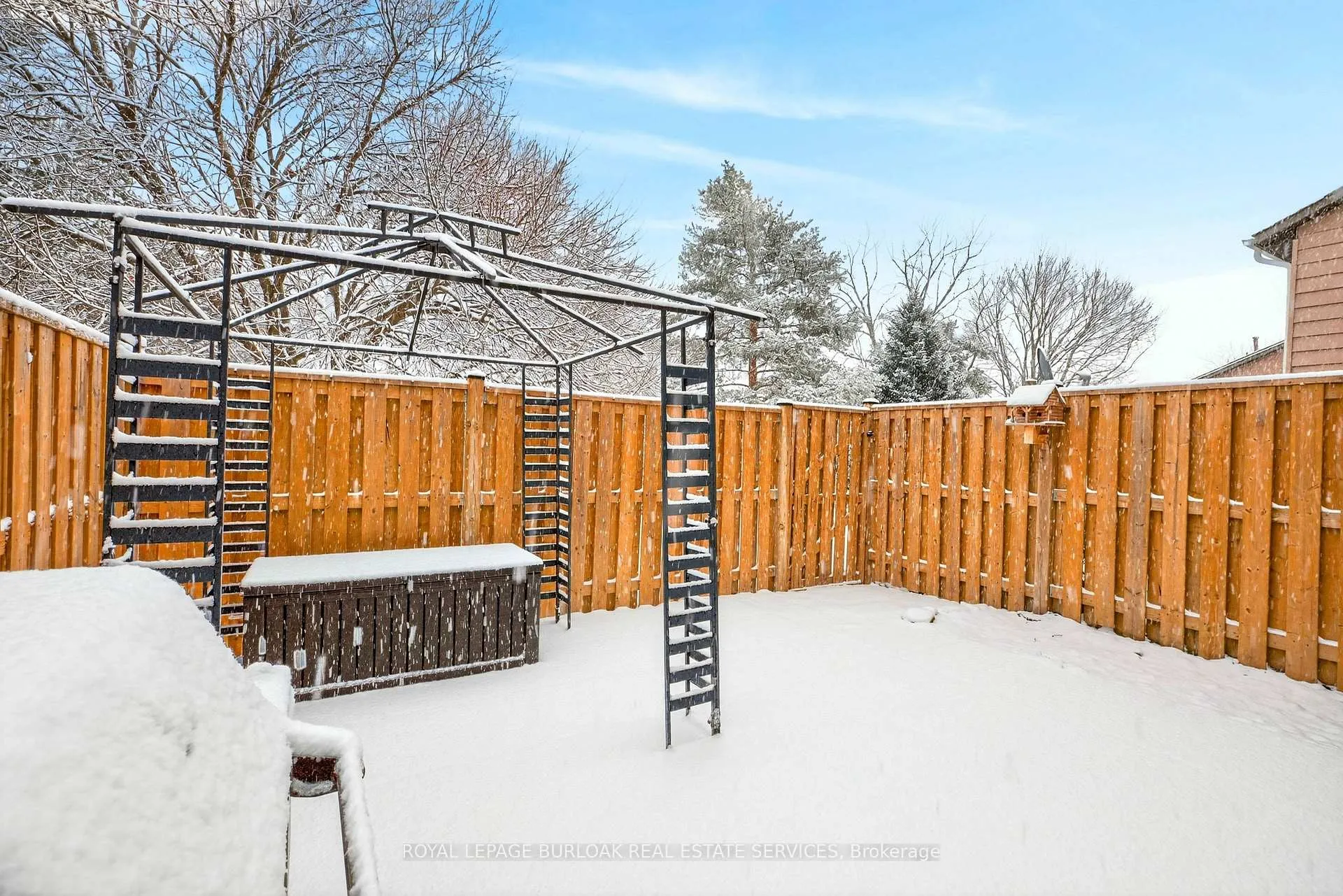 Photo 45 of Unit 1, 2185 Fairchild Boulevard, Burlington, Tyandaga — HOMEH