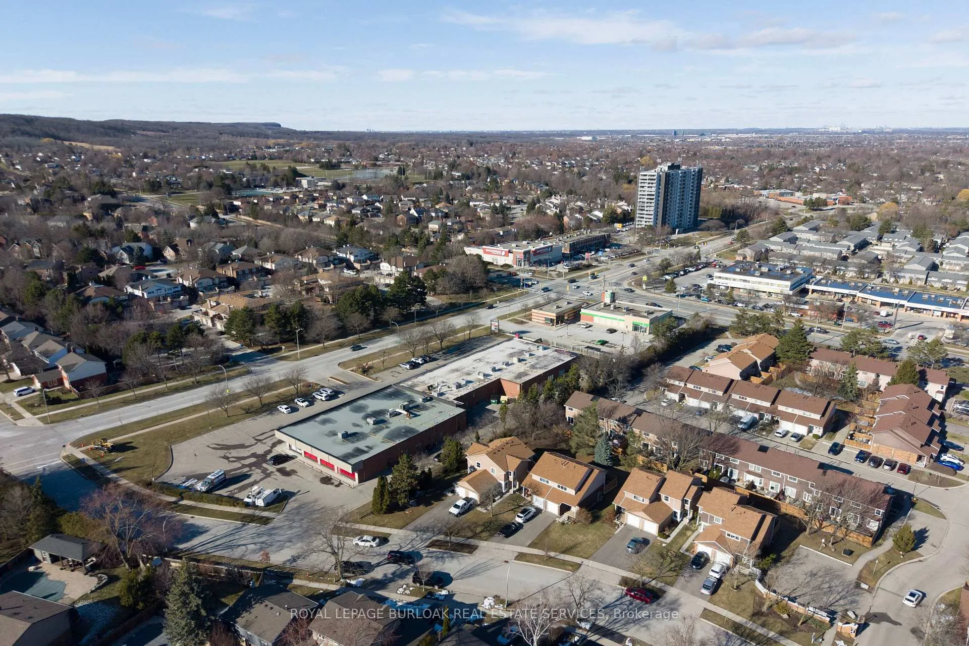 Photo 48 of Unit 1, 2185 Fairchild Boulevard, Burlington, Tyandaga — HOMEH