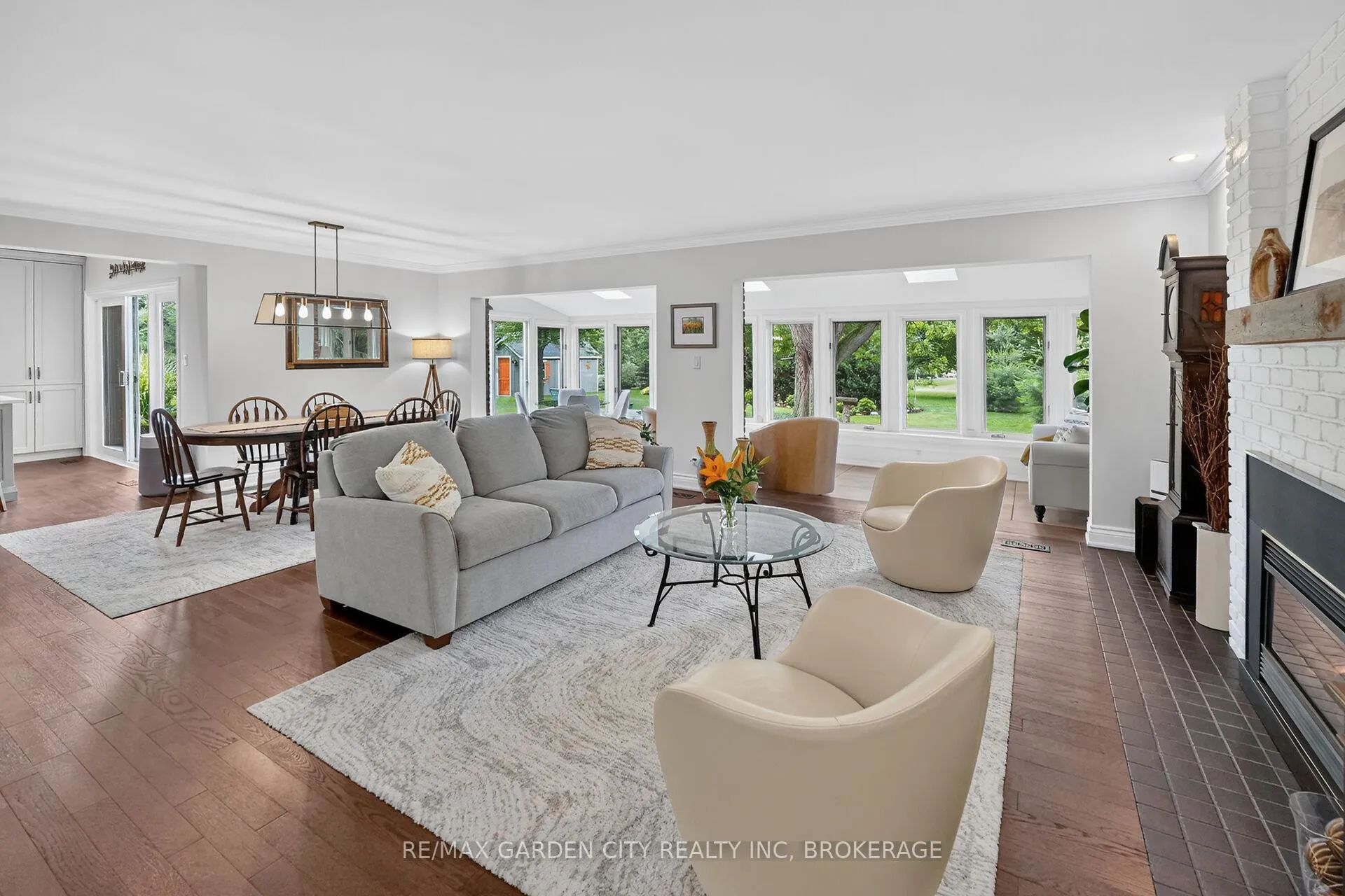 Photo 8 of 656 Memorial Drive, Pelham, Fenwick — HOMEH