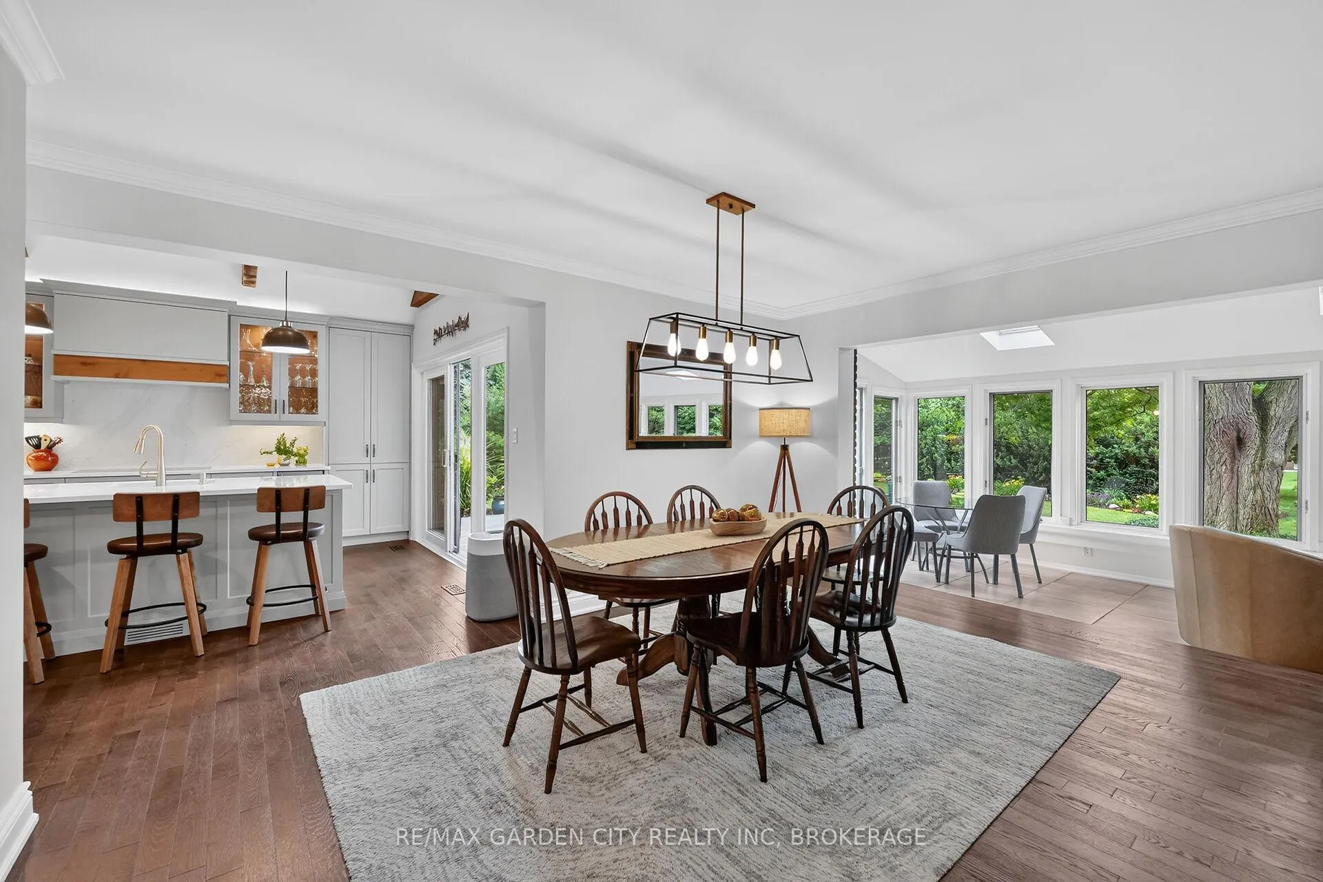 Photo 13 of 656 Memorial Drive, Pelham, Fenwick — HOMEH