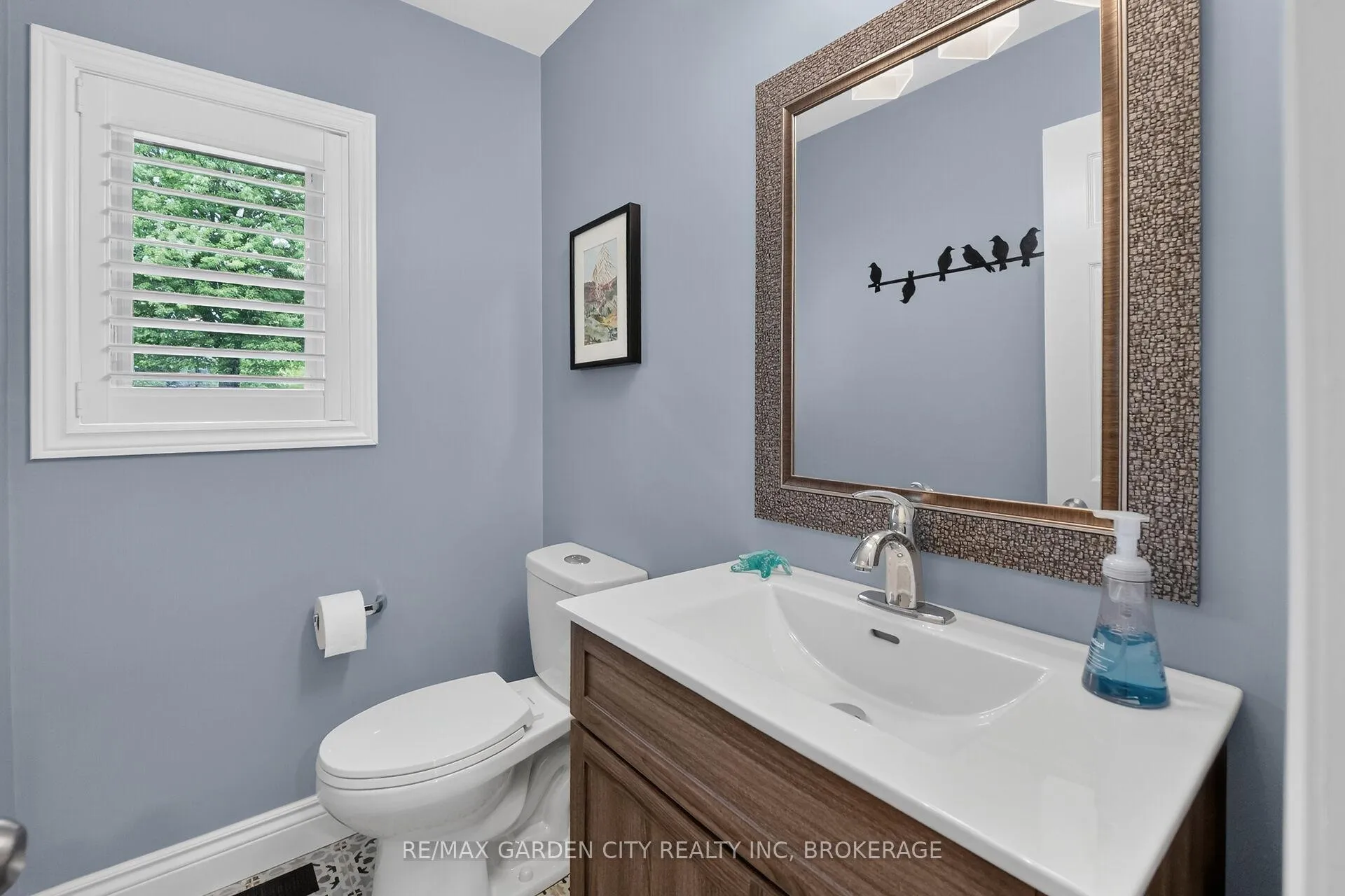 Photo 28 of 656 Memorial Drive, Pelham, Fenwick — HOMEH