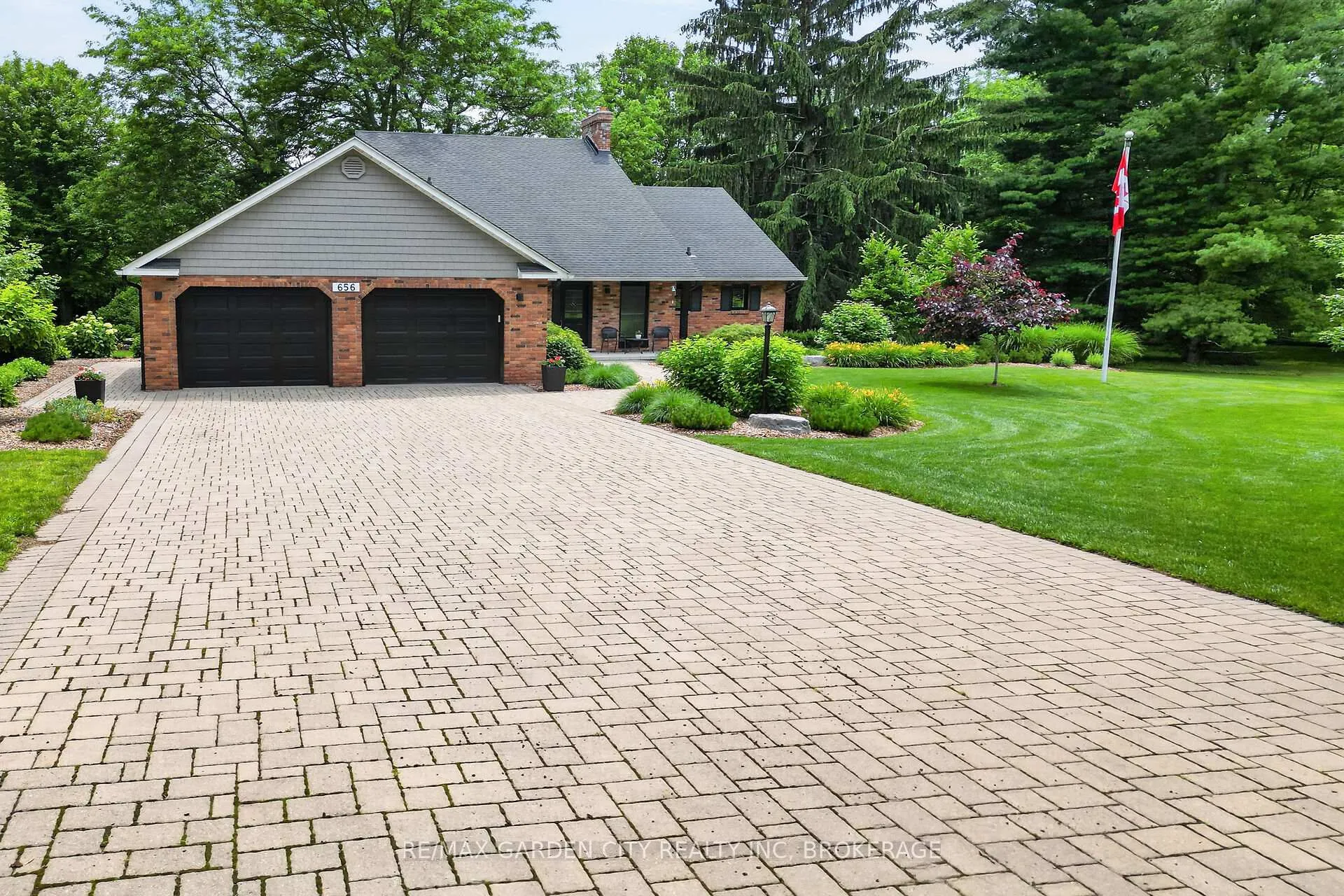 Photo 48 of 656 Memorial Drive, Pelham, Fenwick — HOMEH