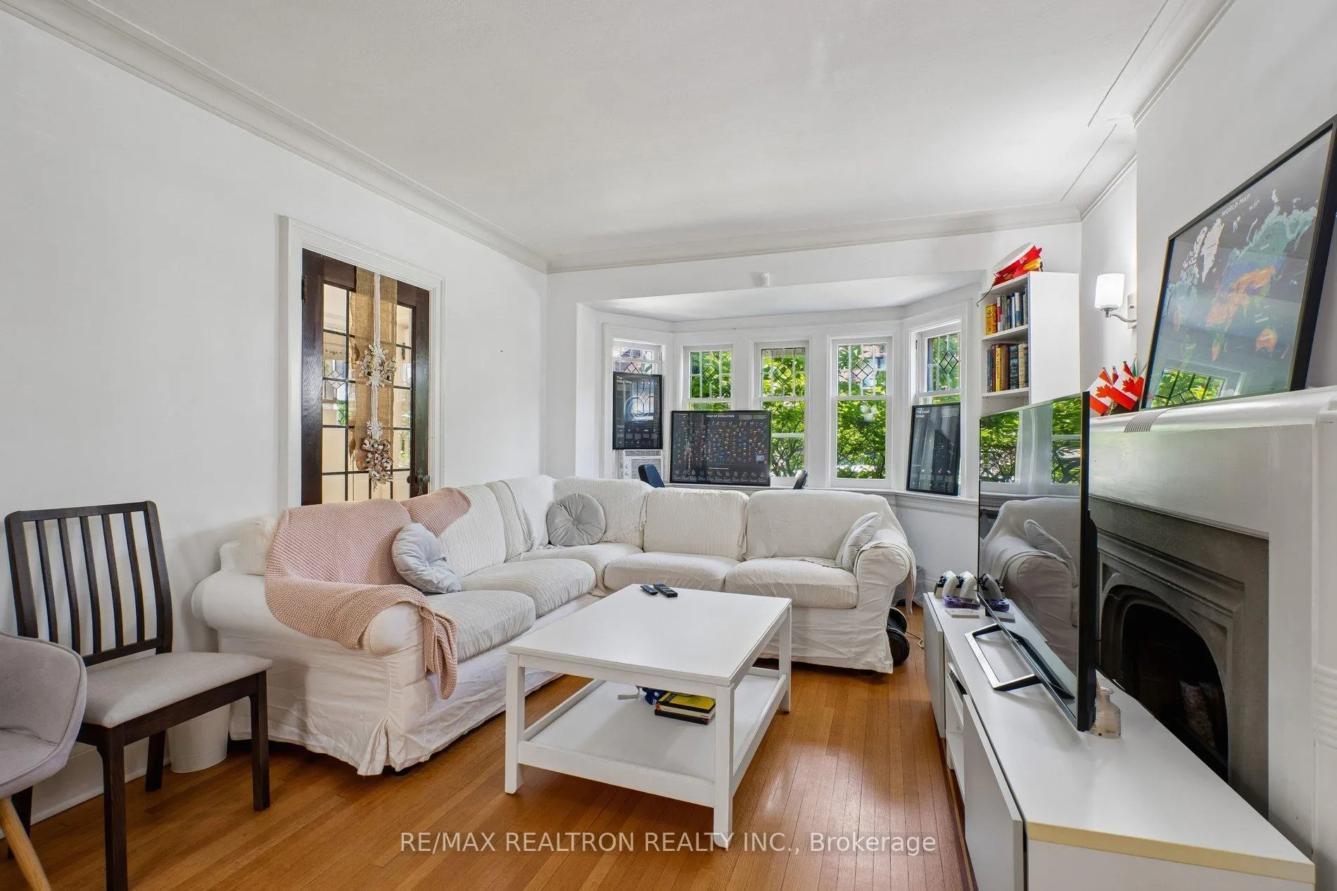 Photo 6 of 707 Hillsdale Avenue E, Toronto, Mount Pleasant East — HOMEH
