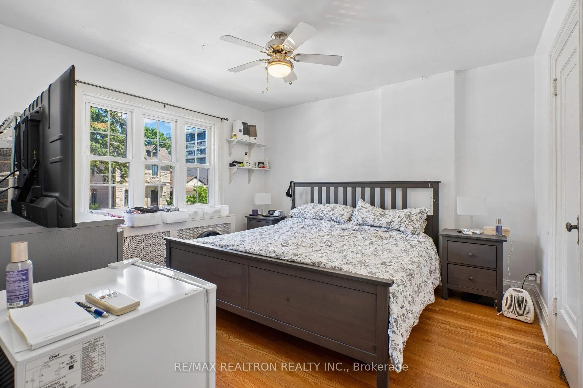 Photo 20 of 707 Hillsdale Avenue E, Toronto, Mount Pleasant East — HOMEH