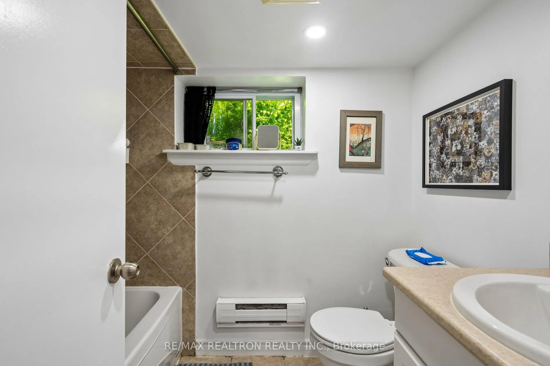 Photo 44 of 707 Hillsdale Avenue E, Toronto, Mount Pleasant East — HOMEH