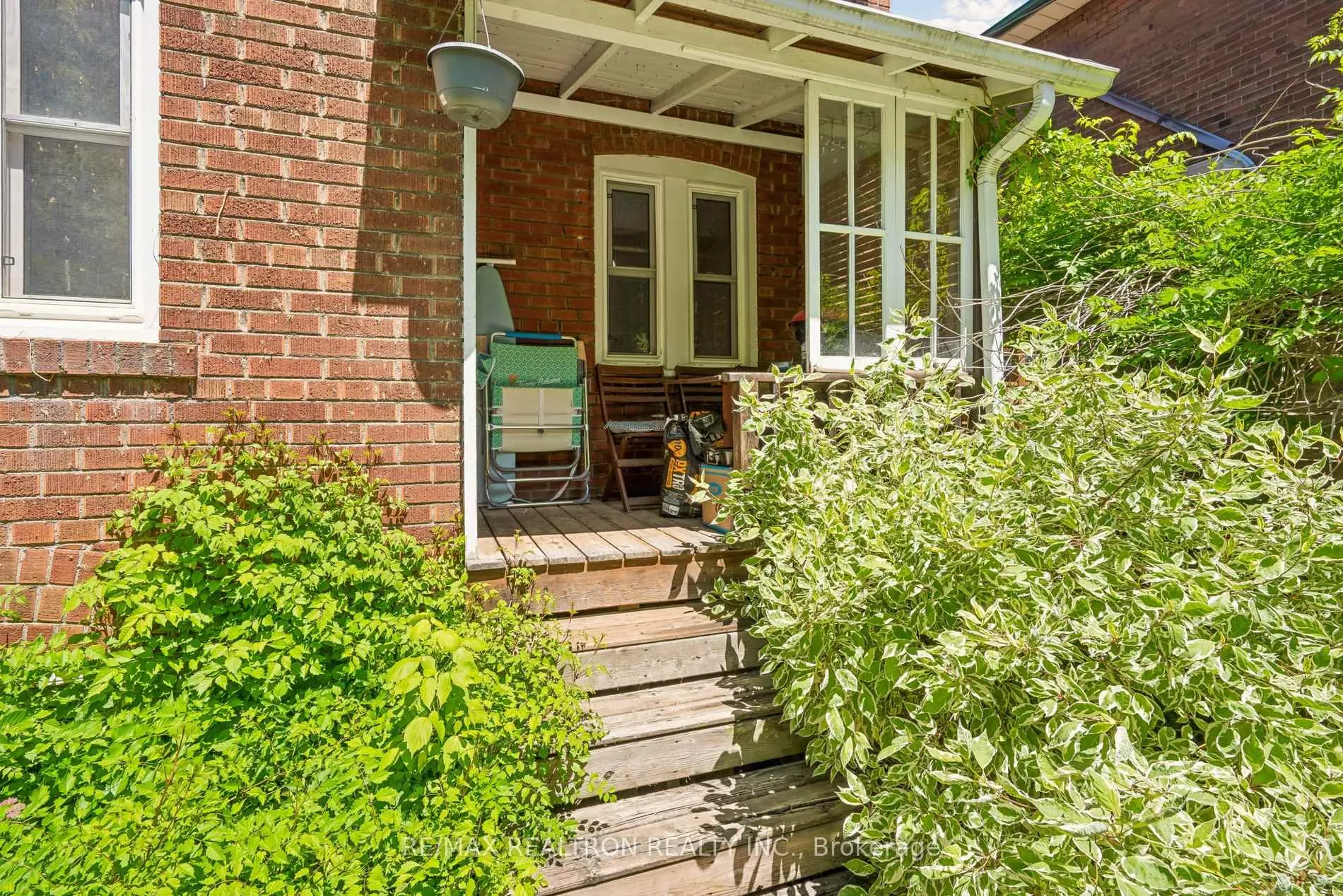 Photo 47 of 707 Hillsdale Avenue E, Toronto, Mount Pleasant East — HOMEH
