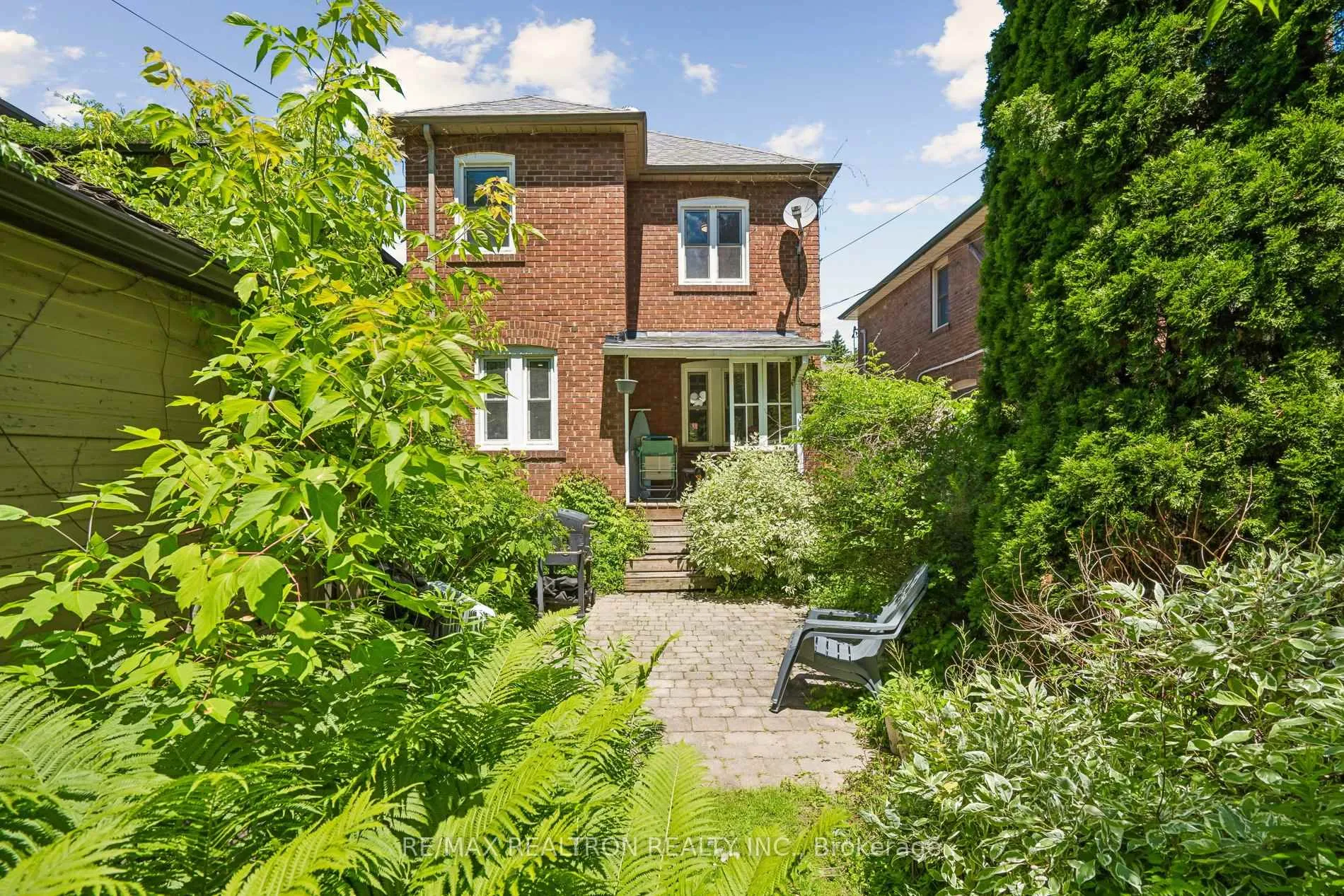 Photo 49 of 707 Hillsdale Avenue E, Toronto, Mount Pleasant East — HOMEH
