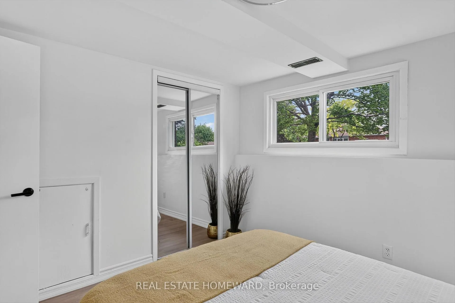 Photo 20 of 1569 Redwood Drive, Peterborough, Monaghan Ward 2 — HOMEH