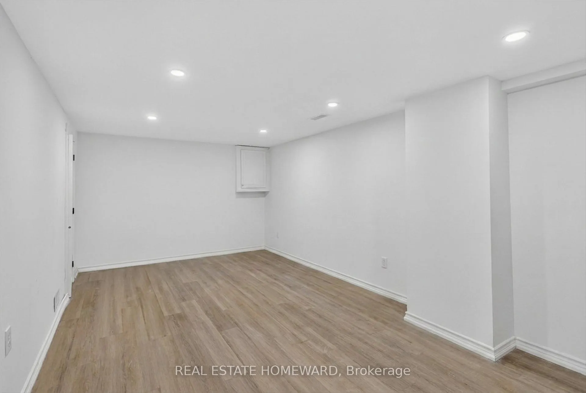 Photo 26 of 1569 Redwood Drive, Peterborough, Monaghan Ward 2 — HOMEH