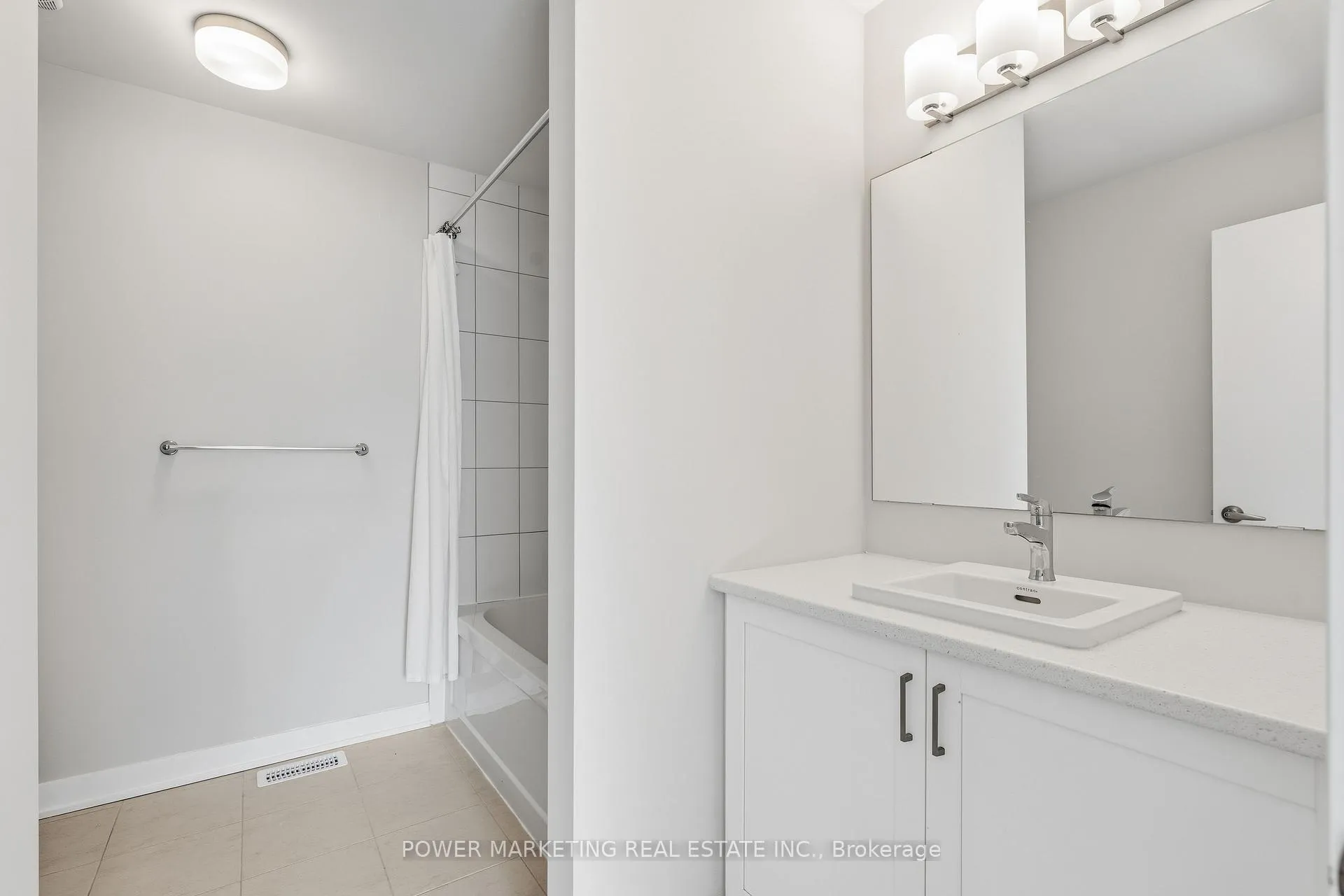 Photo 18 of 448 Epoch Street, Ottawa, Barrhaven - Half Moon Bay — HOMEH