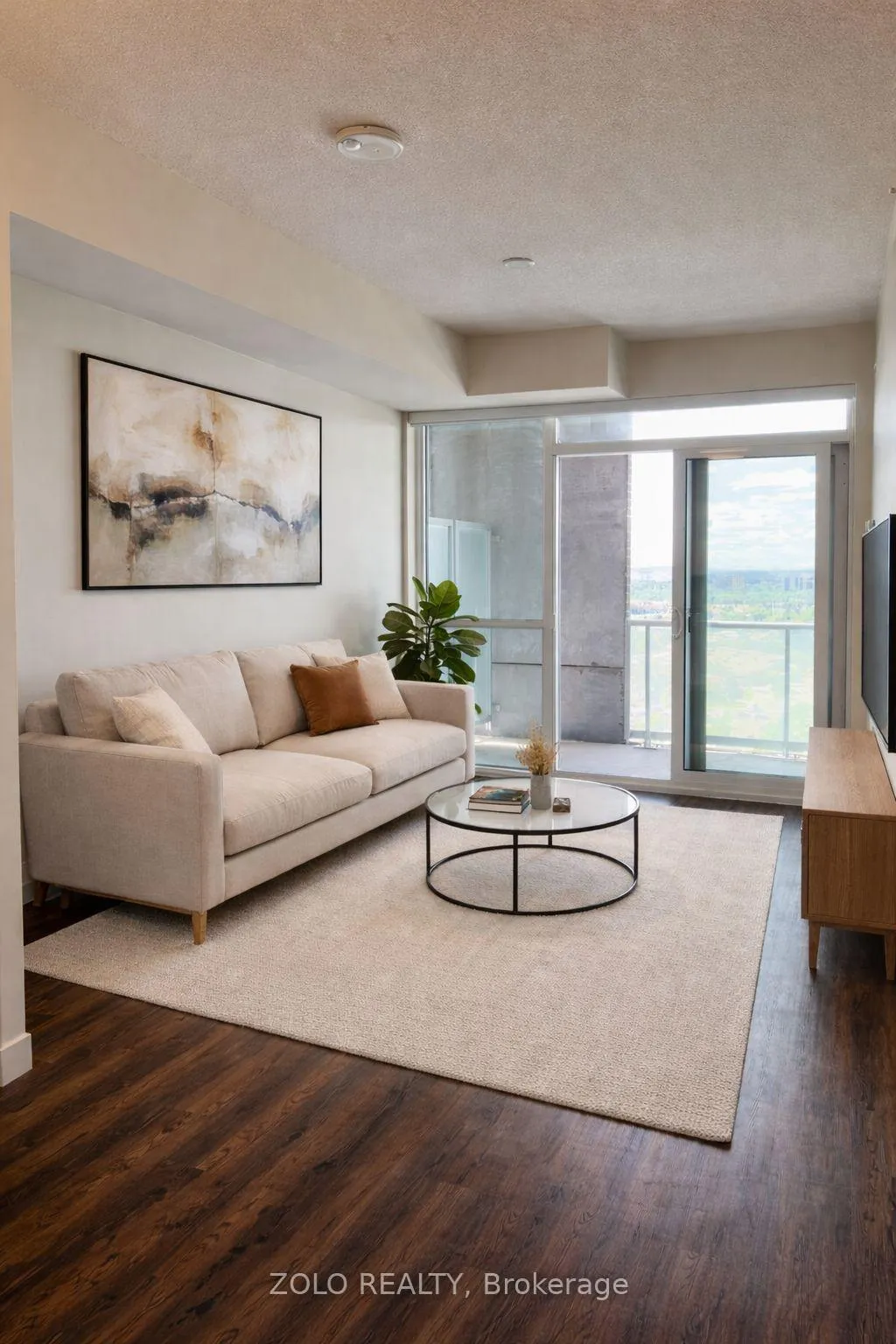 Photo 4 of Unit 1707, 2081 Fairview Street, Burlington, Freeman — HOMEH