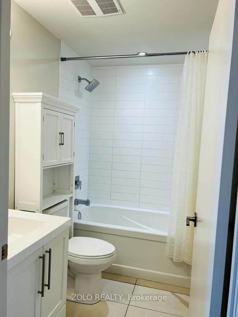 Photo 8 of Unit 1707, 2081 Fairview Street, Burlington, Freeman — HOMEH