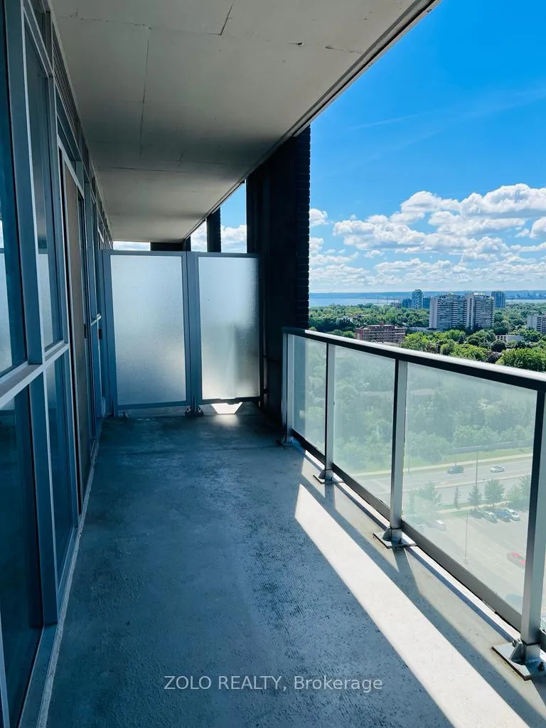 Photo 10 of Unit 1707, 2081 Fairview Street, Burlington, Freeman — HOMEH