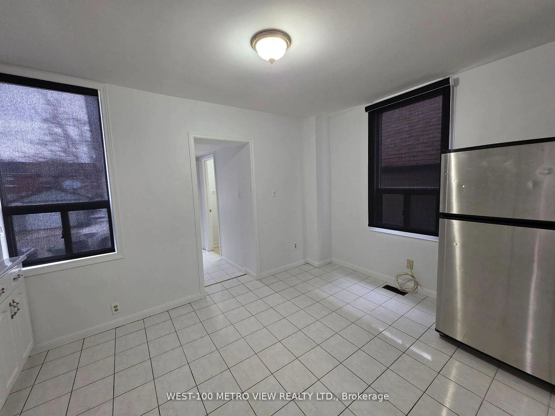 Photo 4 of 1075 Dufferin Street, Toronto, Dovercourt-Wallace Emerson-Junction — HOMEH