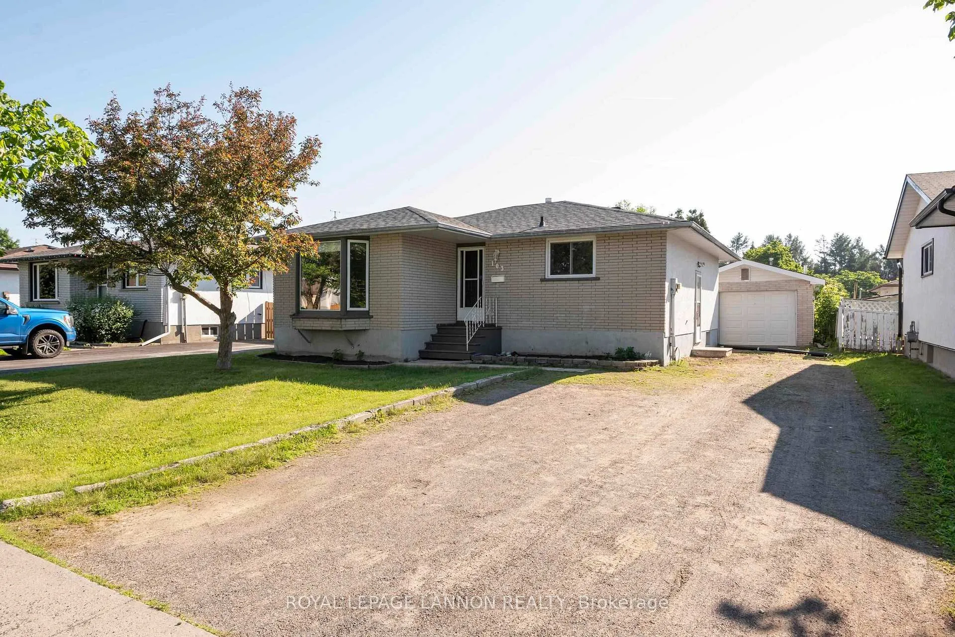 Photo 1 of 103 Elron Cres, Thunder Bay, College Park — HOMEH