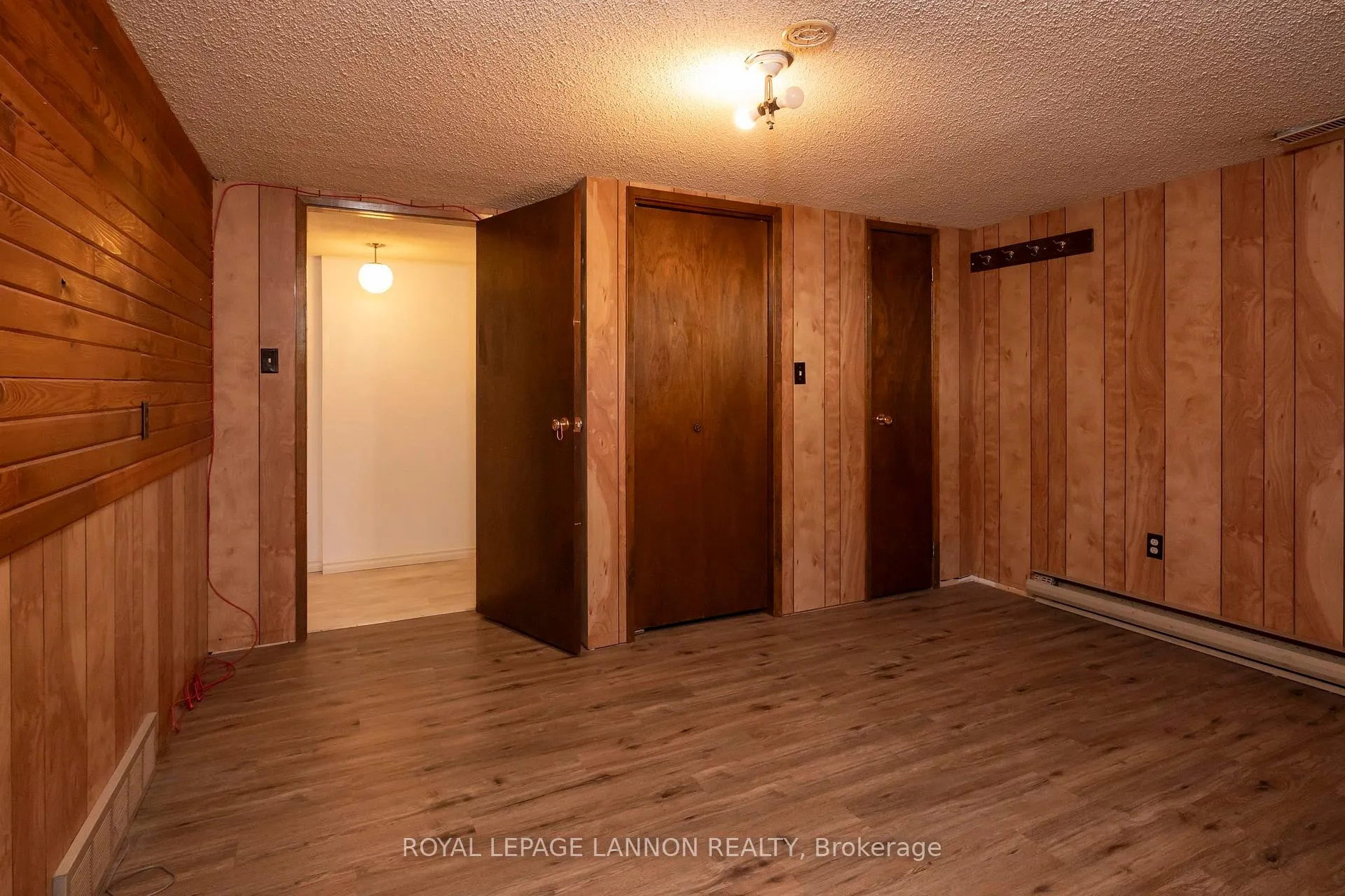 Photo 28 of 103 Elron Cres, Thunder Bay, College Park — HOMEH