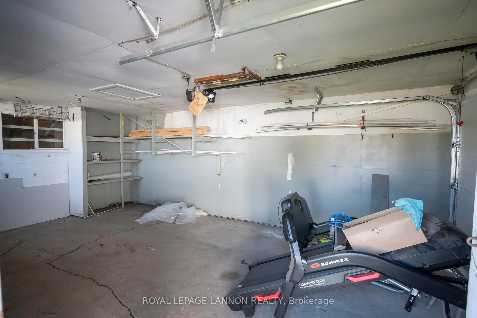 Photo 36 of 103 Elron Cres, Thunder Bay, College Park — HOMEH