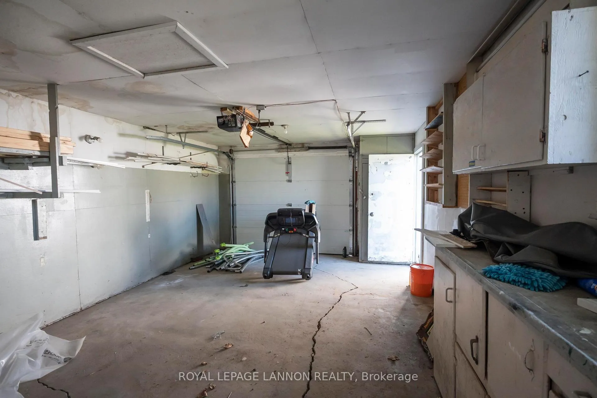 Photo 37 of 103 Elron Cres, Thunder Bay, College Park — HOMEH
