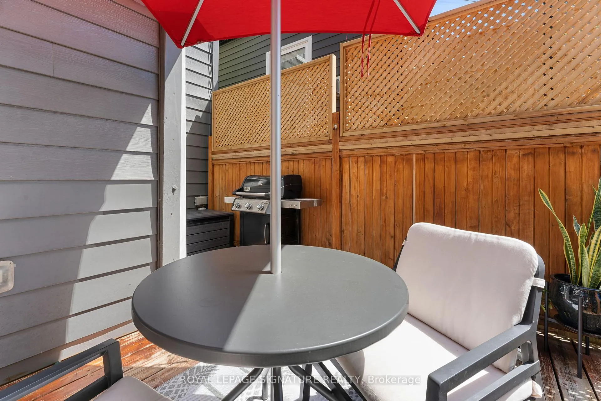 Photo 43 of 113 Merrill Avenue E, Toronto, Woodbine Corridor — HOMEH