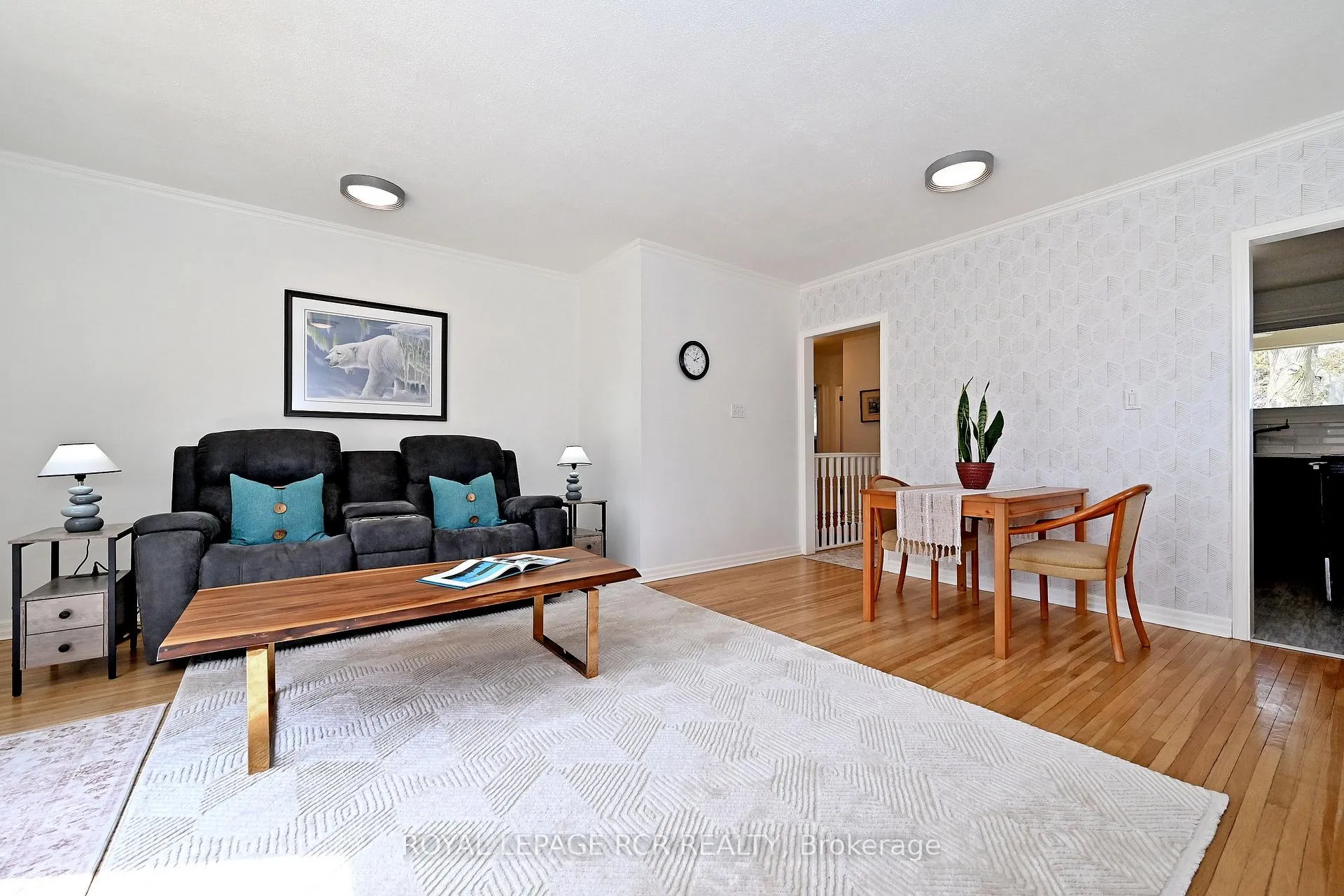 Photo 9 of 87 Richardson Drive, Aurora, Aurora Highlands — HOMEH