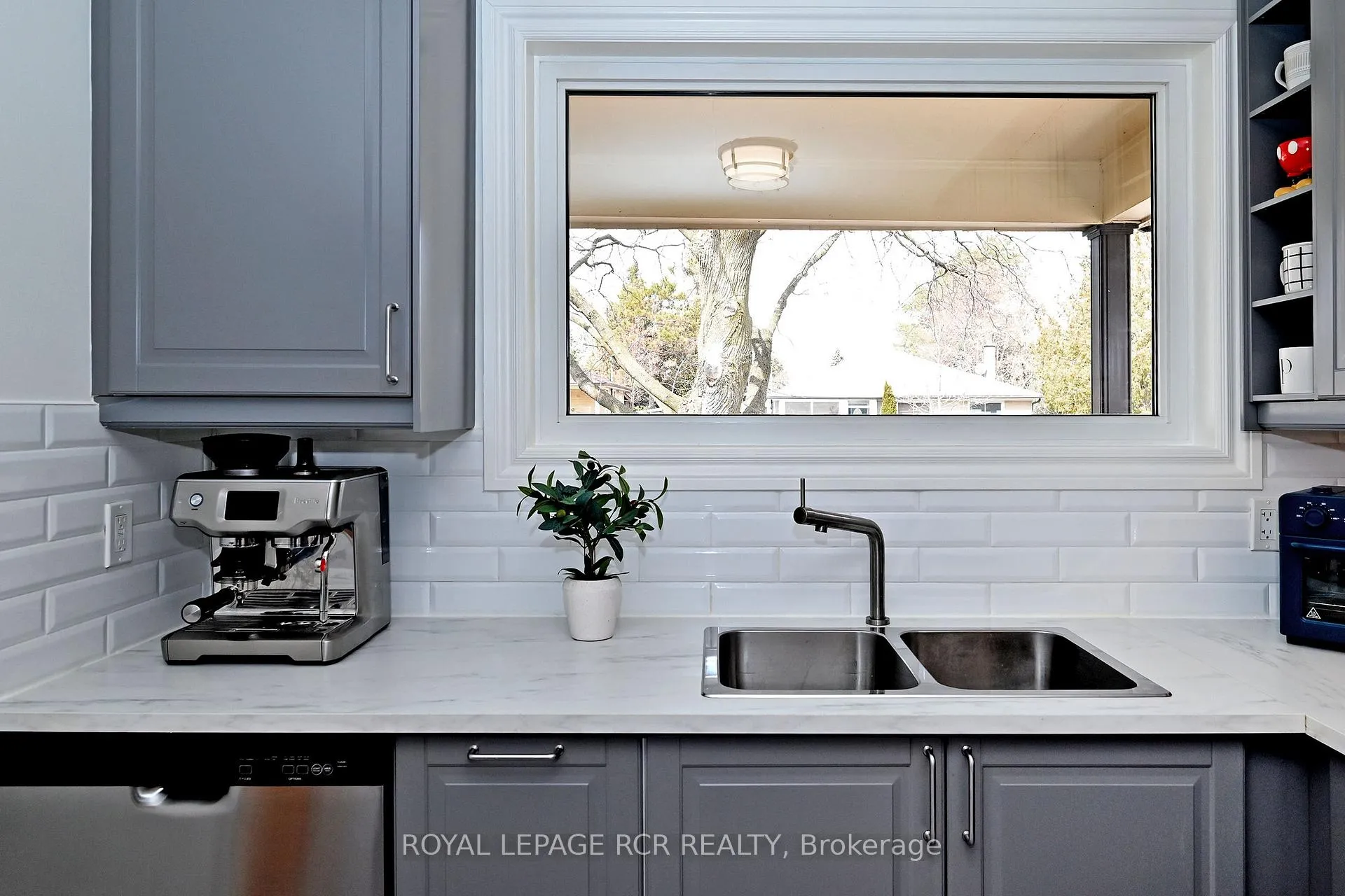 Photo 14 of 87 Richardson Drive, Aurora, Aurora Highlands — HOMEH