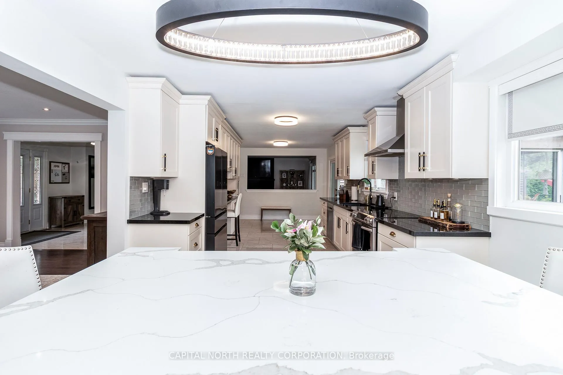 Photo 11 of 29 Hayleyvale Road, Caledon, Caledon Village — HOMEH