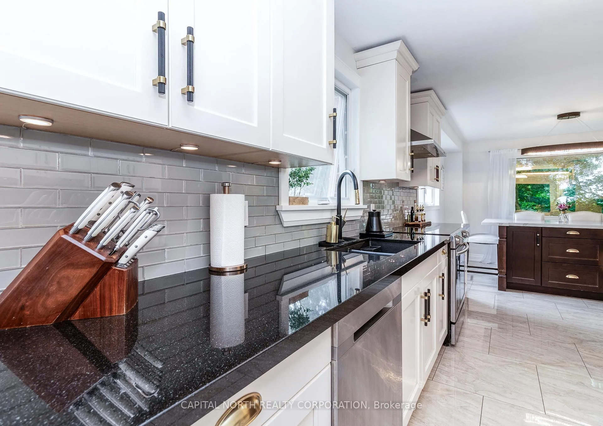 Photo 16 of 29 Hayleyvale Road, Caledon, Caledon Village — HOMEH