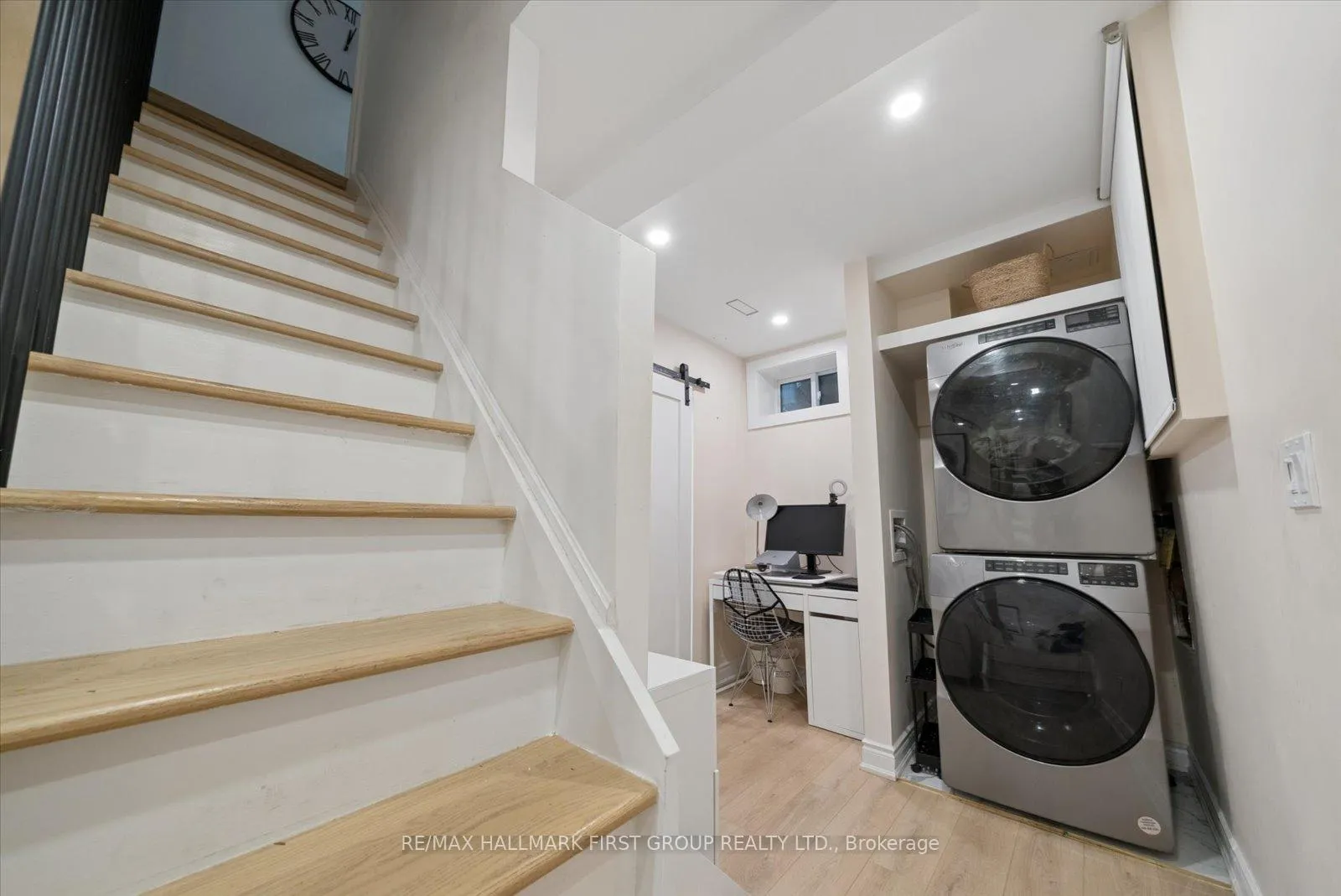Photo 26 of 16 Cassels Avenue, Toronto, East End-Danforth — HOMEH