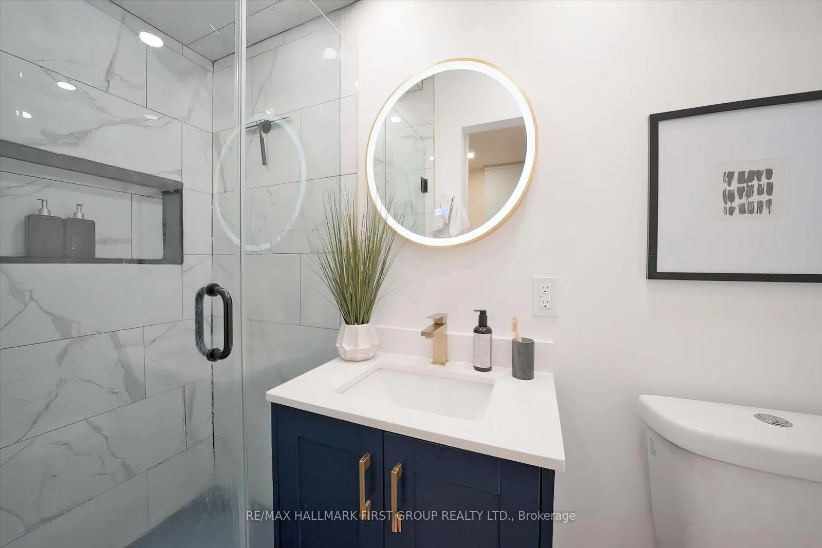 Photo 28 of 16 Cassels Avenue, Toronto, East End-Danforth — HOMEH
