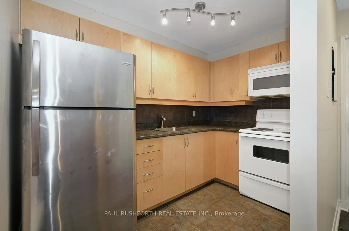 Photo 10 of Unit 201, 41 Hilda Street, Ottawa, Hintonburg — HOMEH