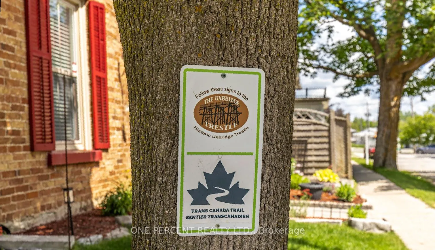 Photo 3 of 90 Toronto Street N, Uxbridge — HOMEH