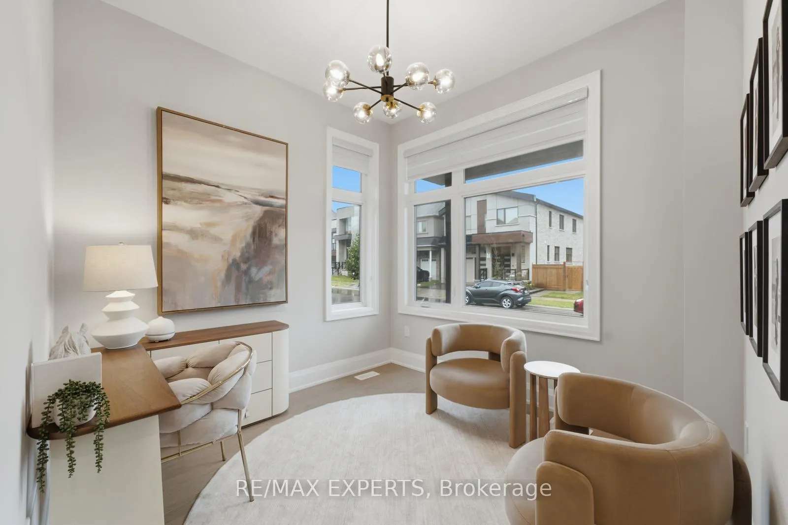 Photo 3 of 1288 Aymond Crescent W, Oakville, Joshua Meadows — HOMEH