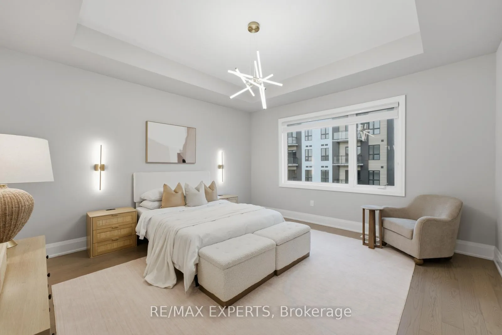 Photo 22 of 1288 Aymond Crescent W, Oakville, Joshua Meadows — HOMEH