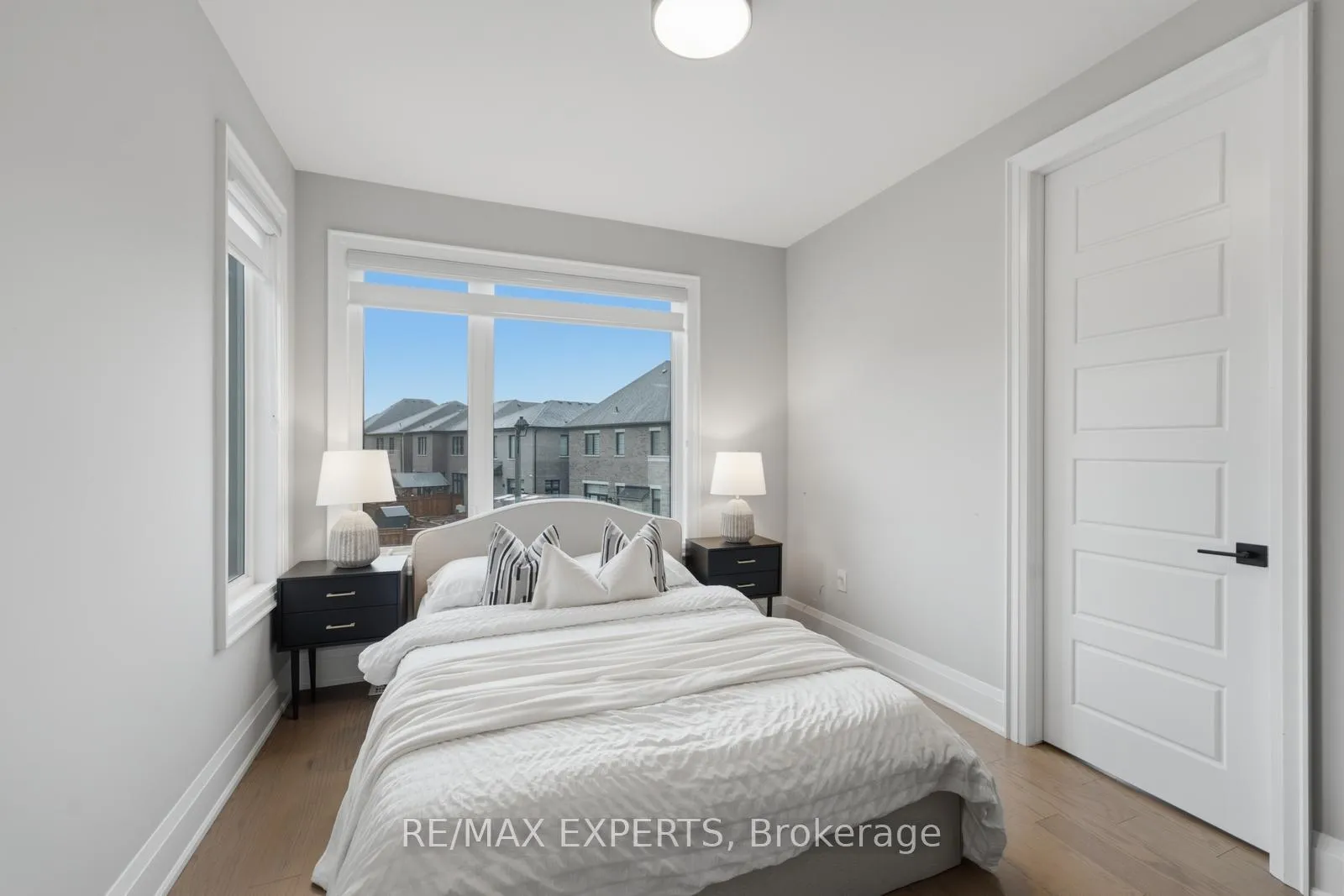 Photo 31 of 1288 Aymond Crescent W, Oakville, Joshua Meadows — HOMEH