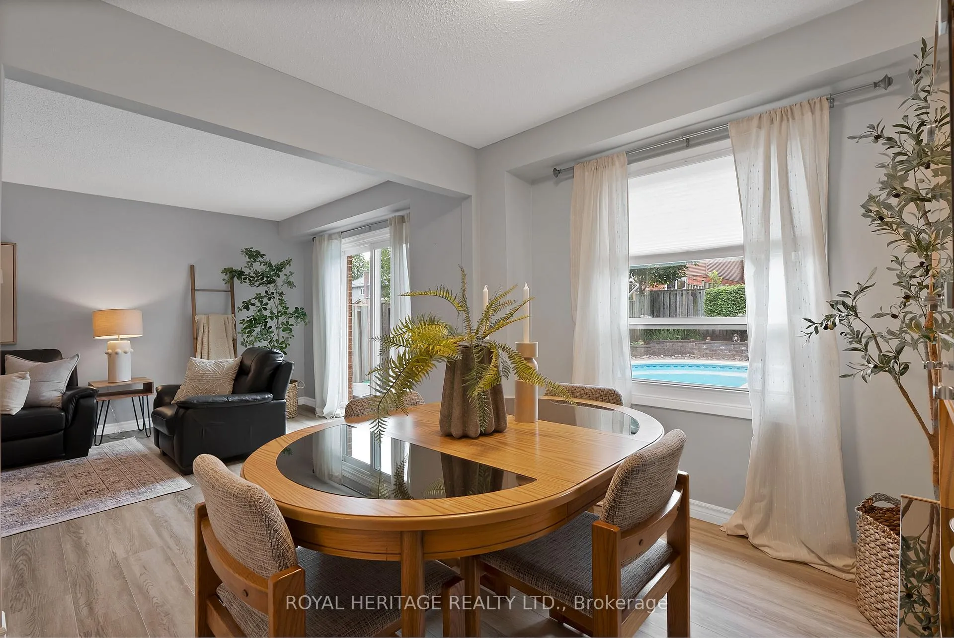 Photo 12 of 1235 Cedarcroft Crescent, Pickering, Liverpool — HOMEH