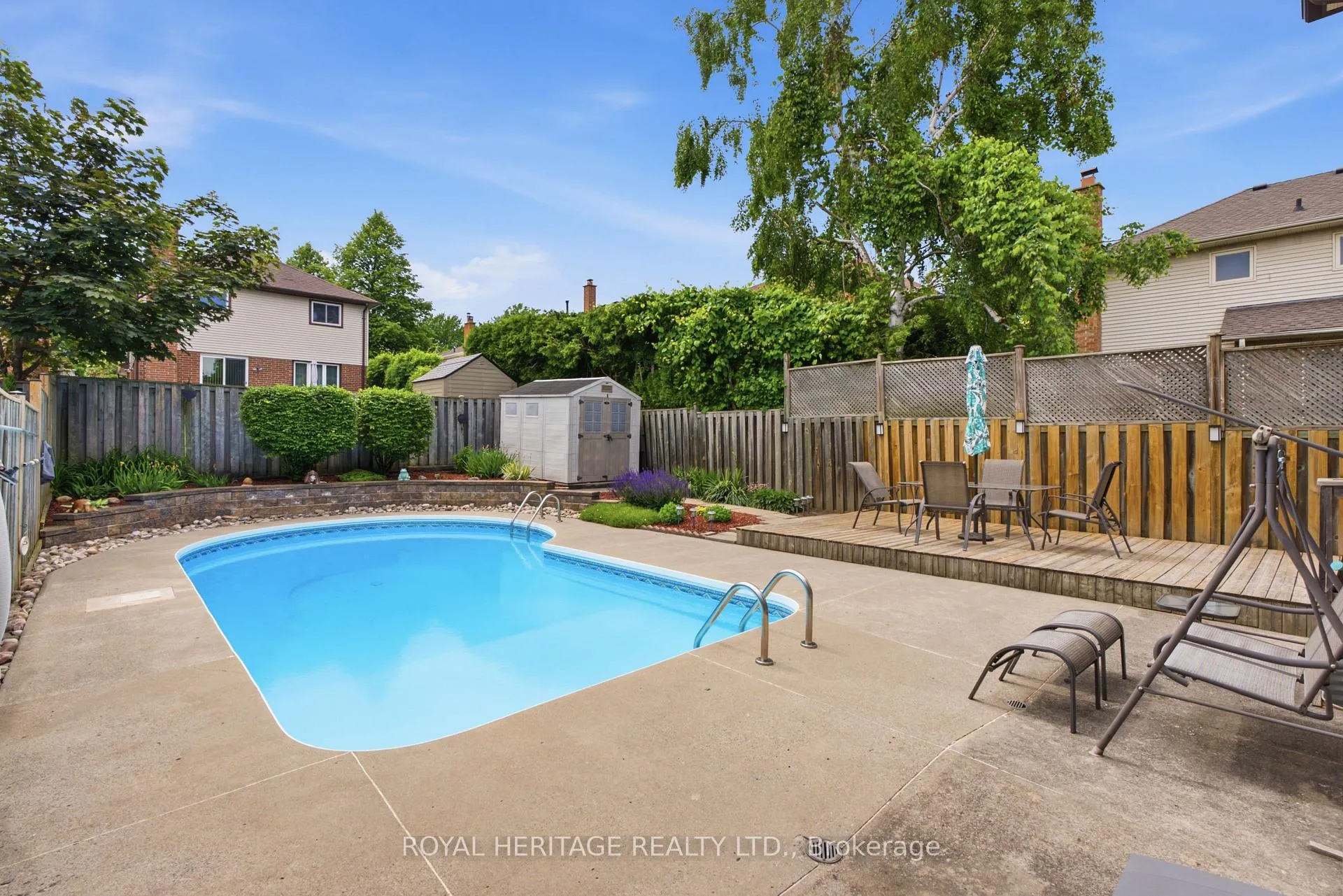 Photo 40 of 1235 Cedarcroft Crescent, Pickering, Liverpool — HOMEH