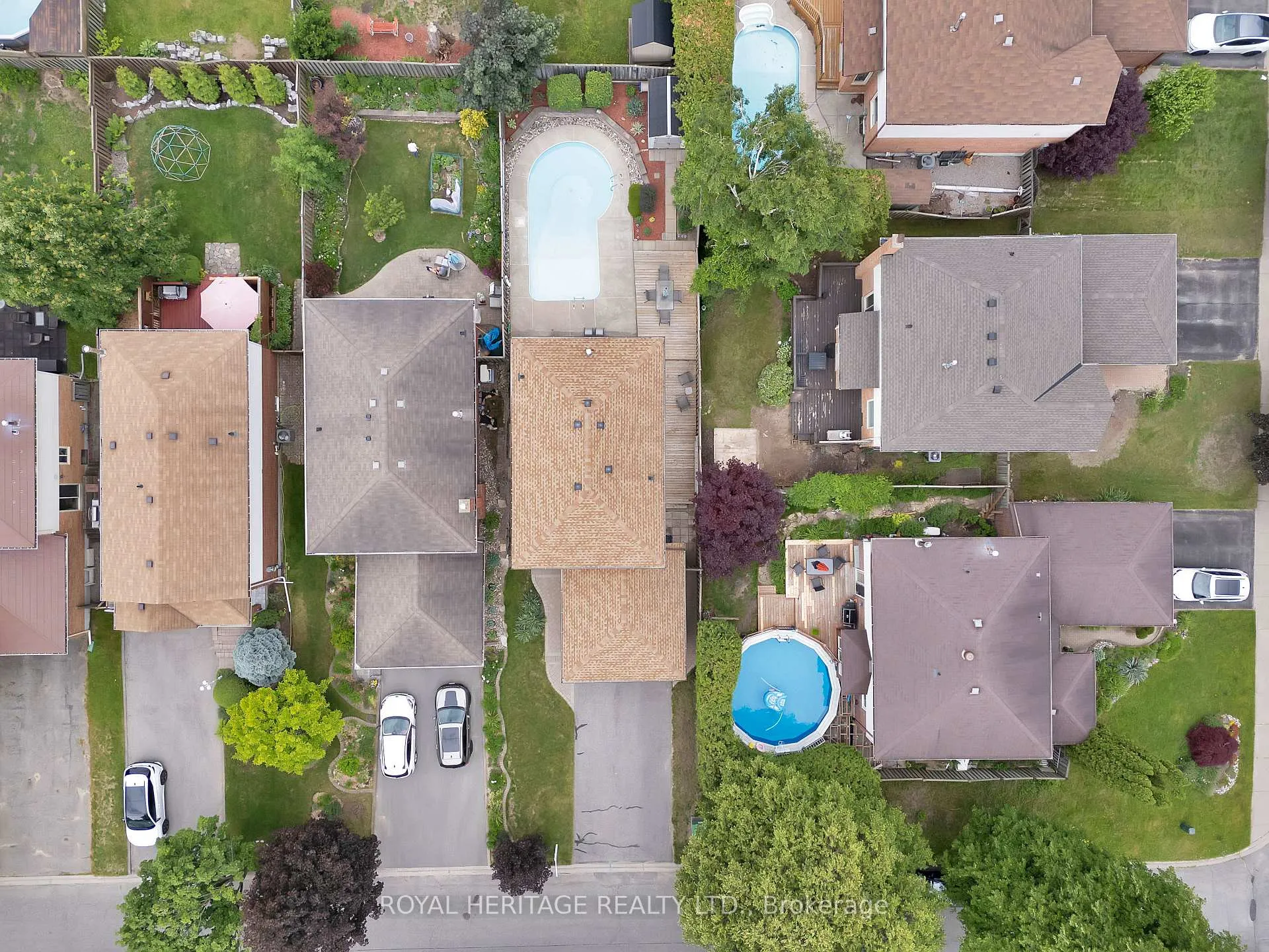 Photo 48 of 1235 Cedarcroft Crescent, Pickering, Liverpool — HOMEH