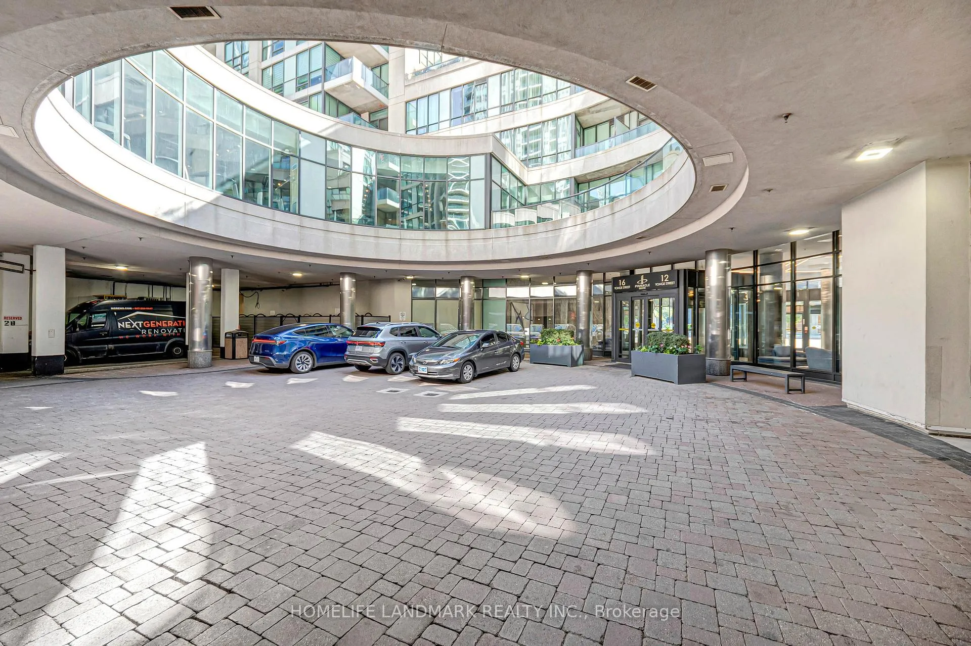 Photo 3 of Unit 901, 16 Yonge Street, Toronto, Waterfront Communities — HOMEH