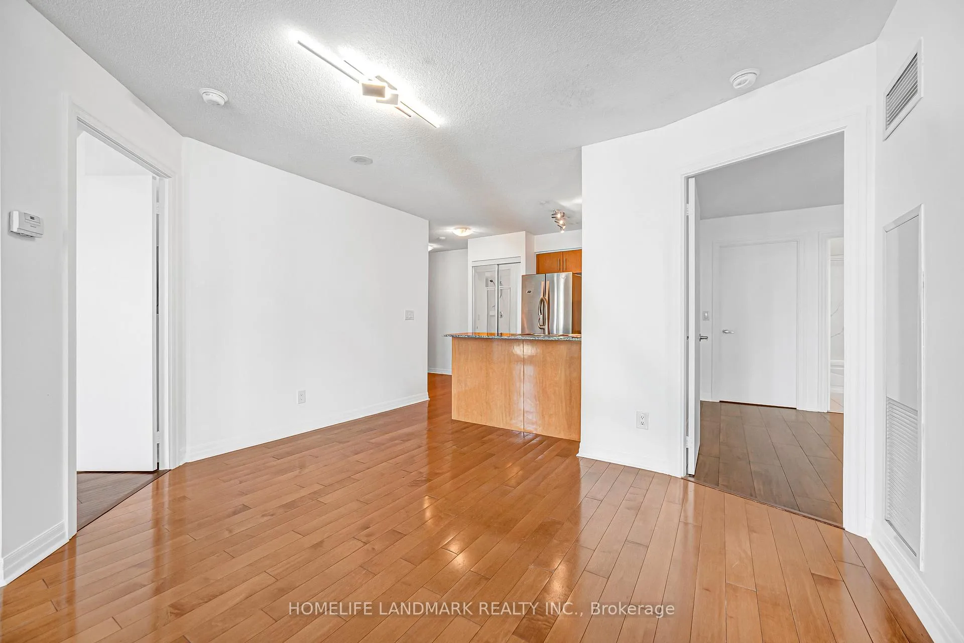 Photo 21 of Unit 901, 16 Yonge Street, Toronto, Waterfront Communities — HOMEH